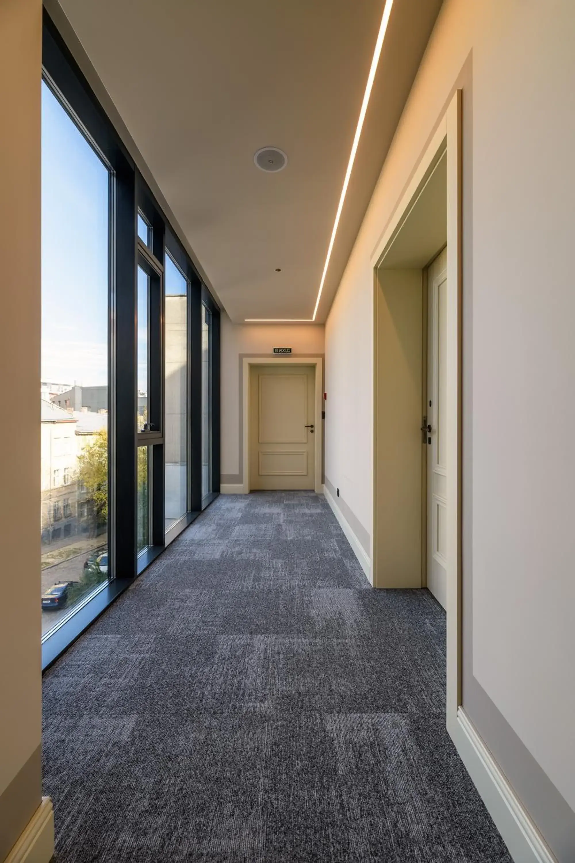 Property building in Maestral Property building in Maestral