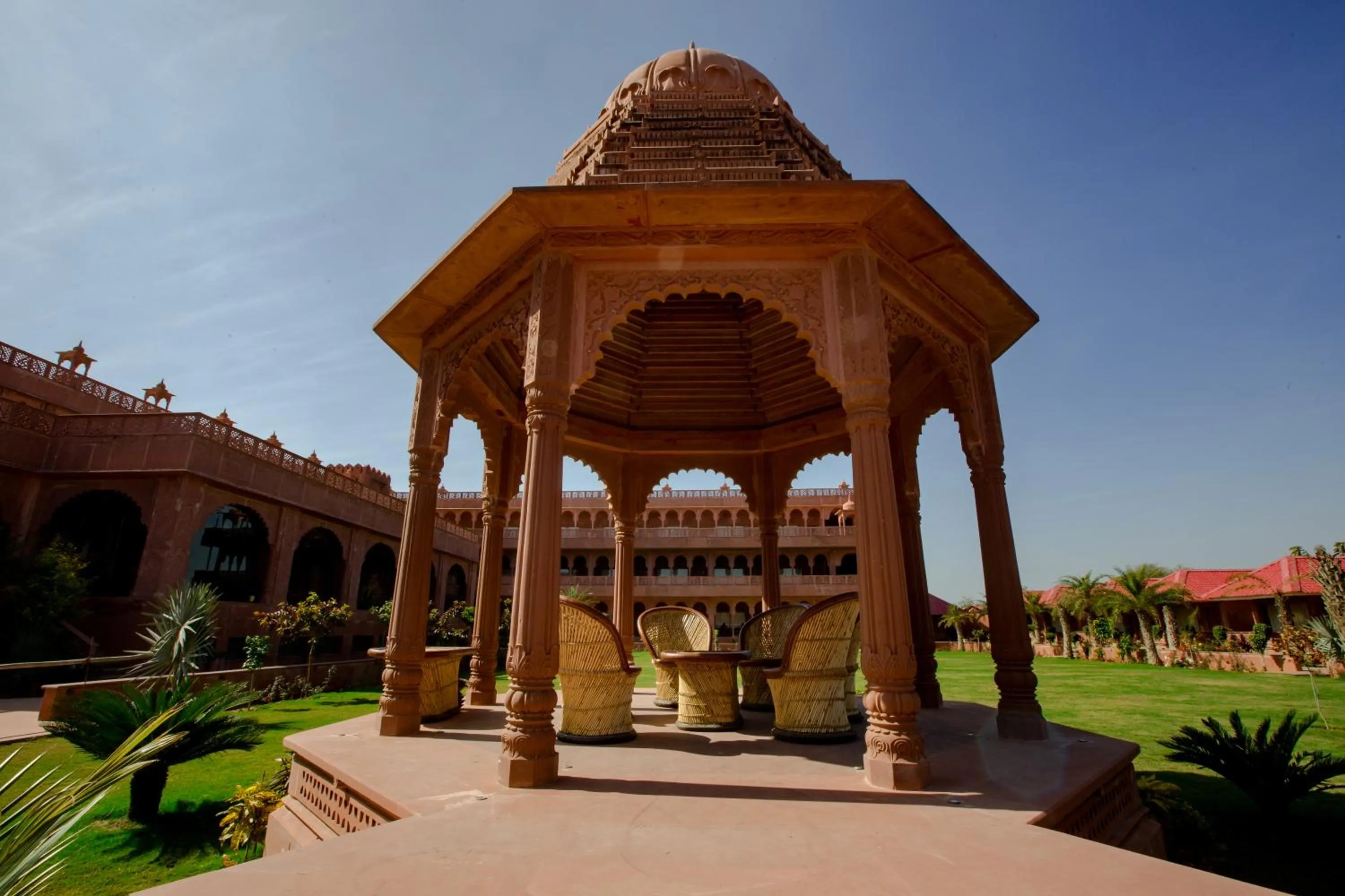 Facade/entrance in Puratan Qila