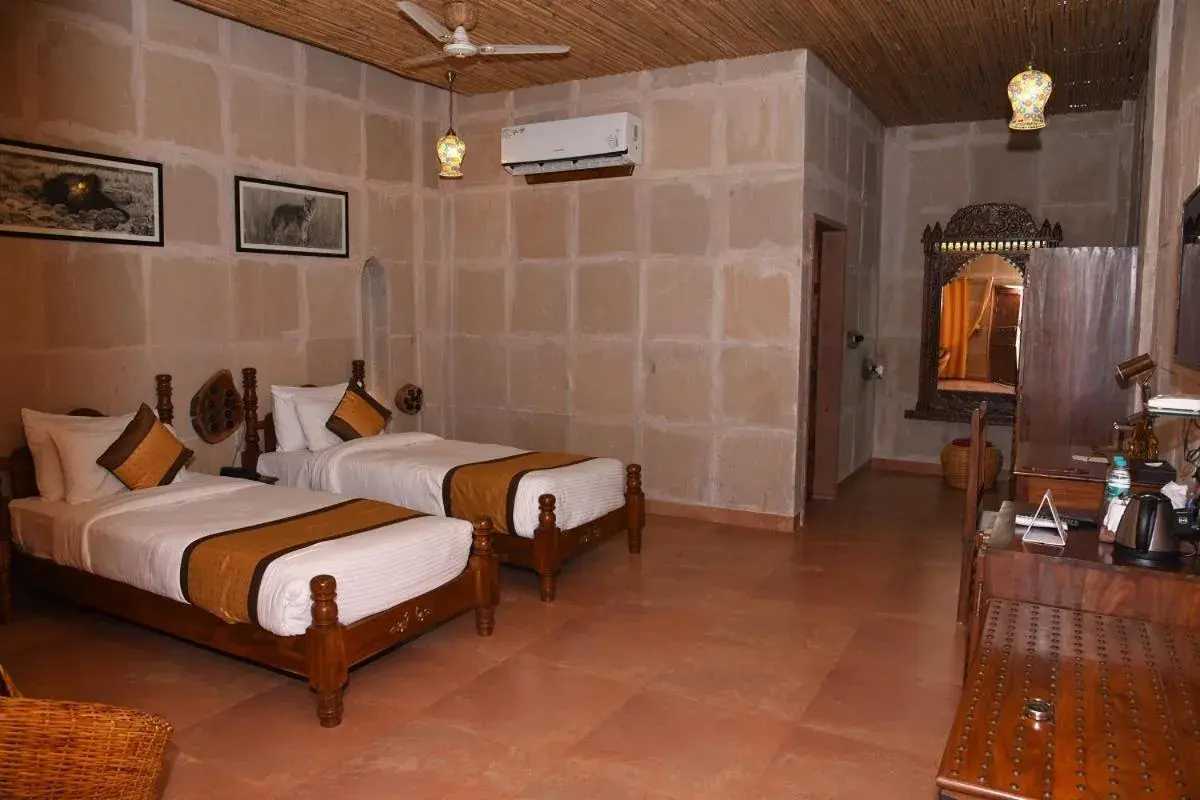 Bedroom, Bed in Puratan Qila Bedroom, Bed in Puratan Qila