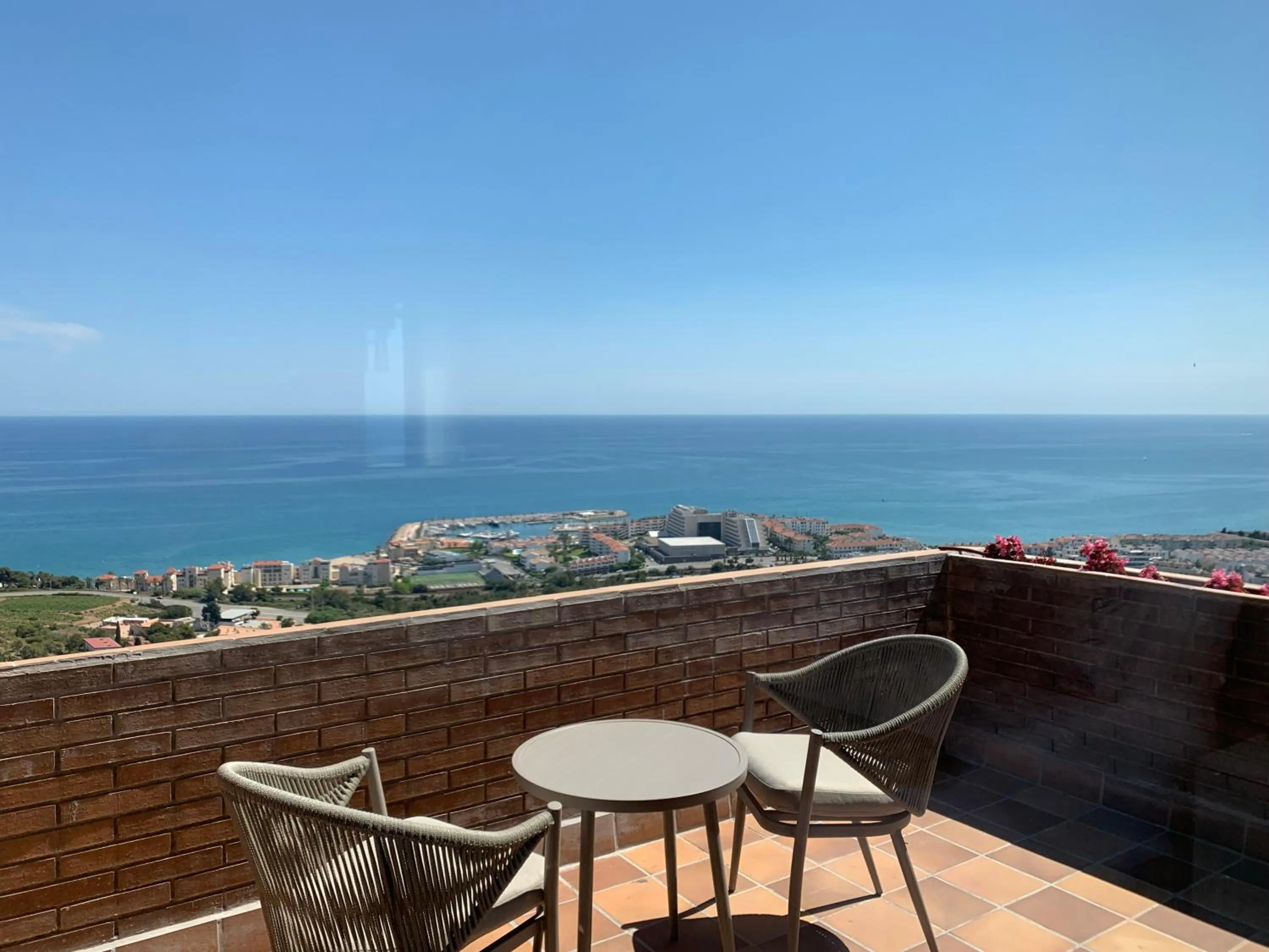 Sitges Spaces Sea View Villa- 6 Bedrooms, 5 bathrooms, 2 private pools, Near center