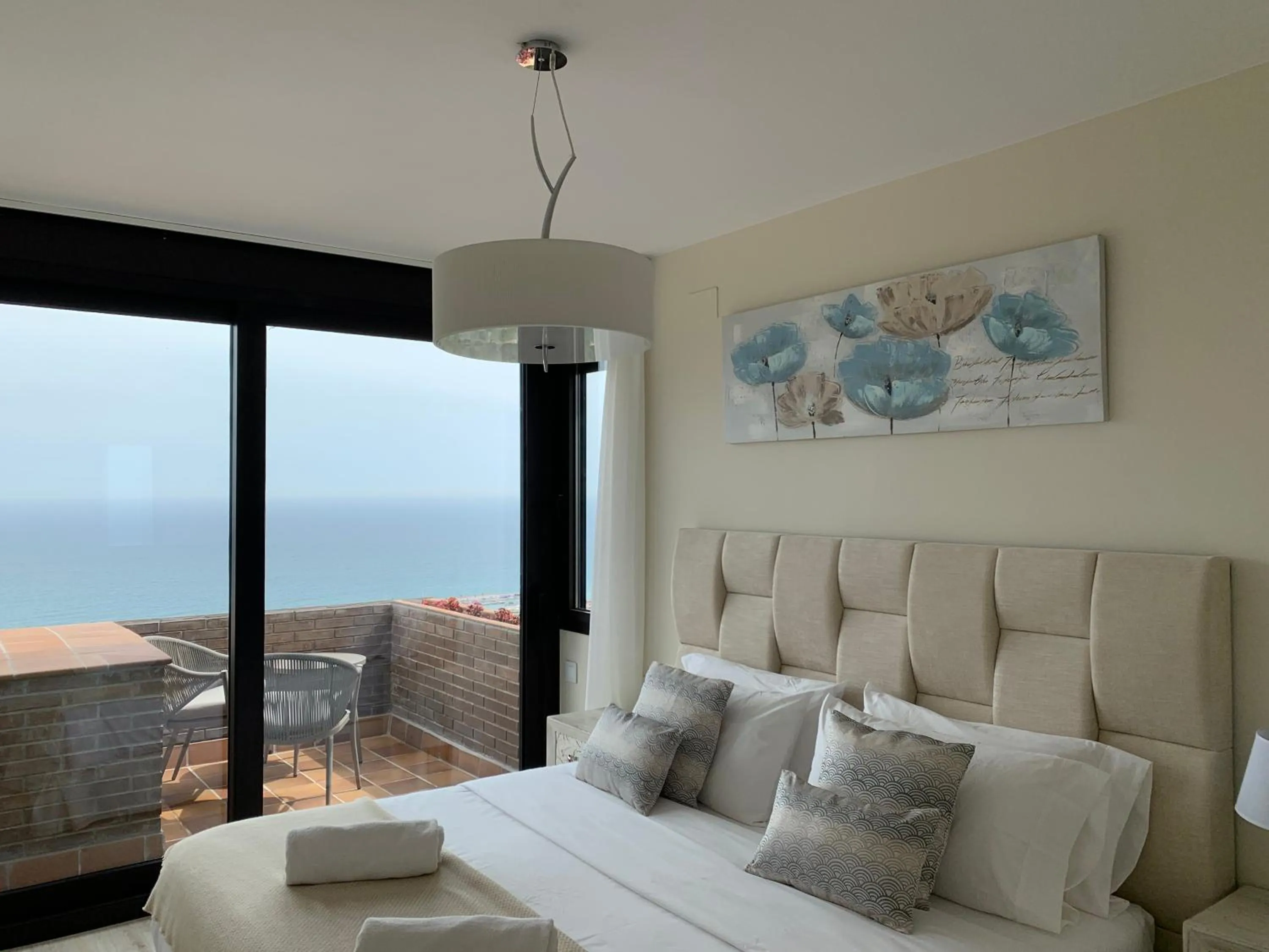 Sitges Spaces Sea View Villa- 6 Bedrooms, 5 bathrooms, 2 private pools, Near center