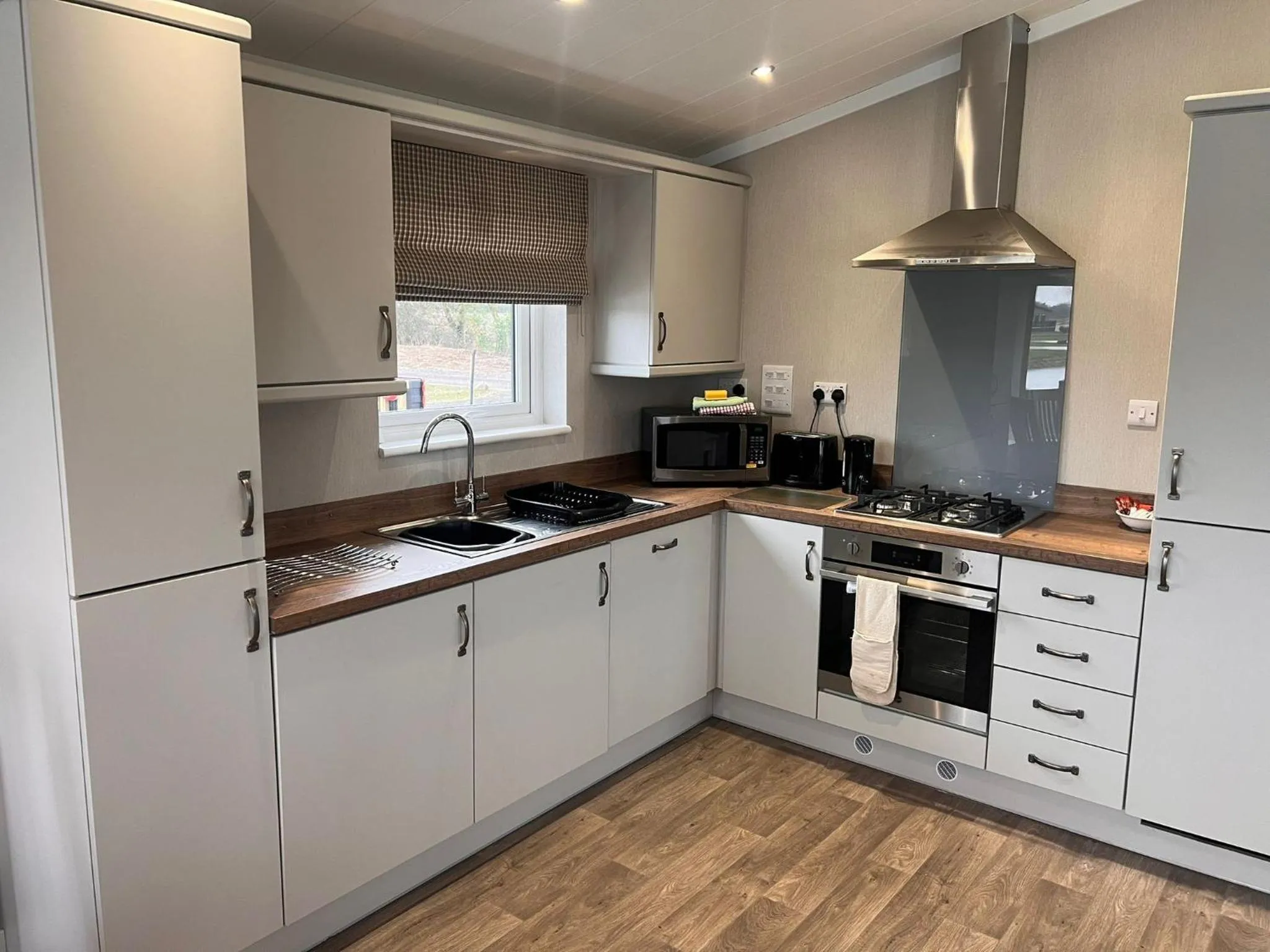 Kitchen or kitchenette in Sure Studio by Best Western Brackenborough Lakes & Resort