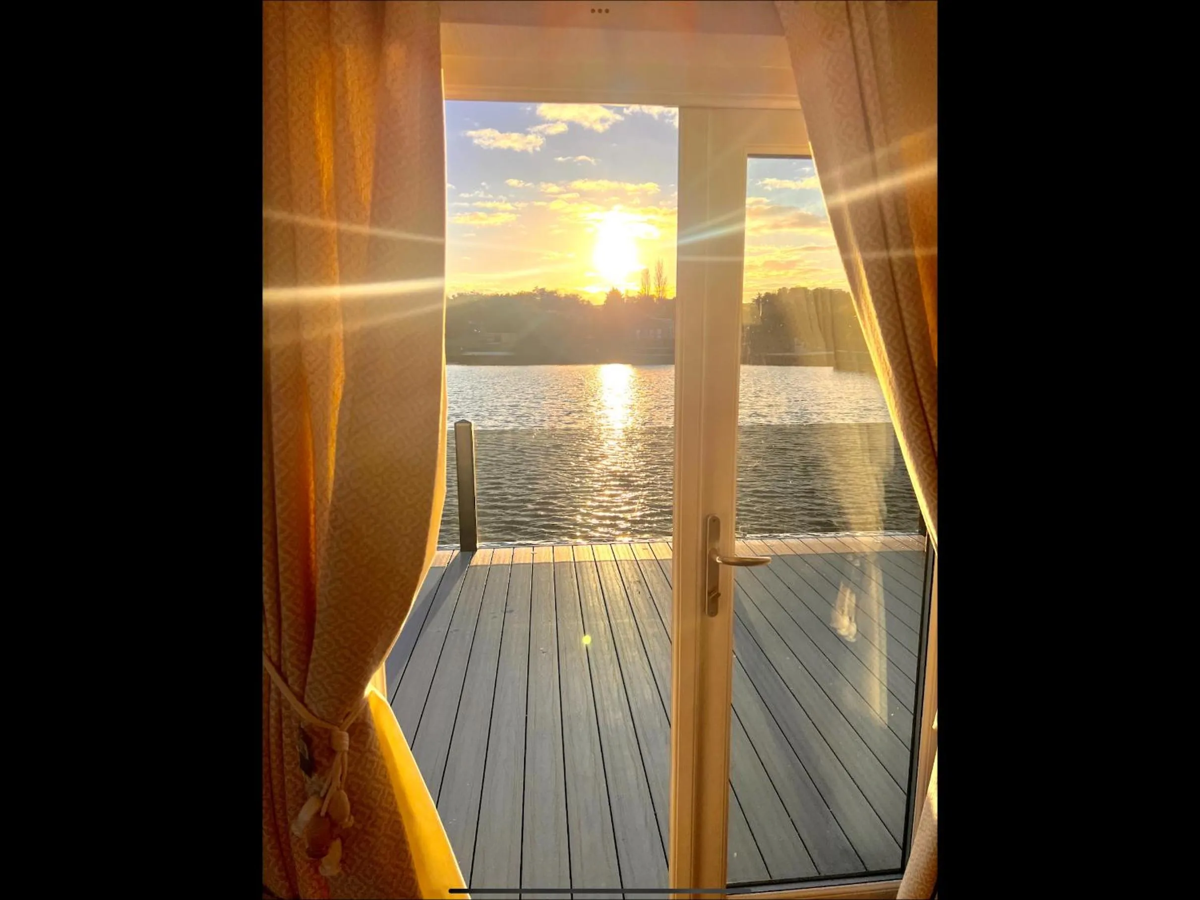 Lake view in Sure Studio by Best Western Brackenborough Lakes & Resort