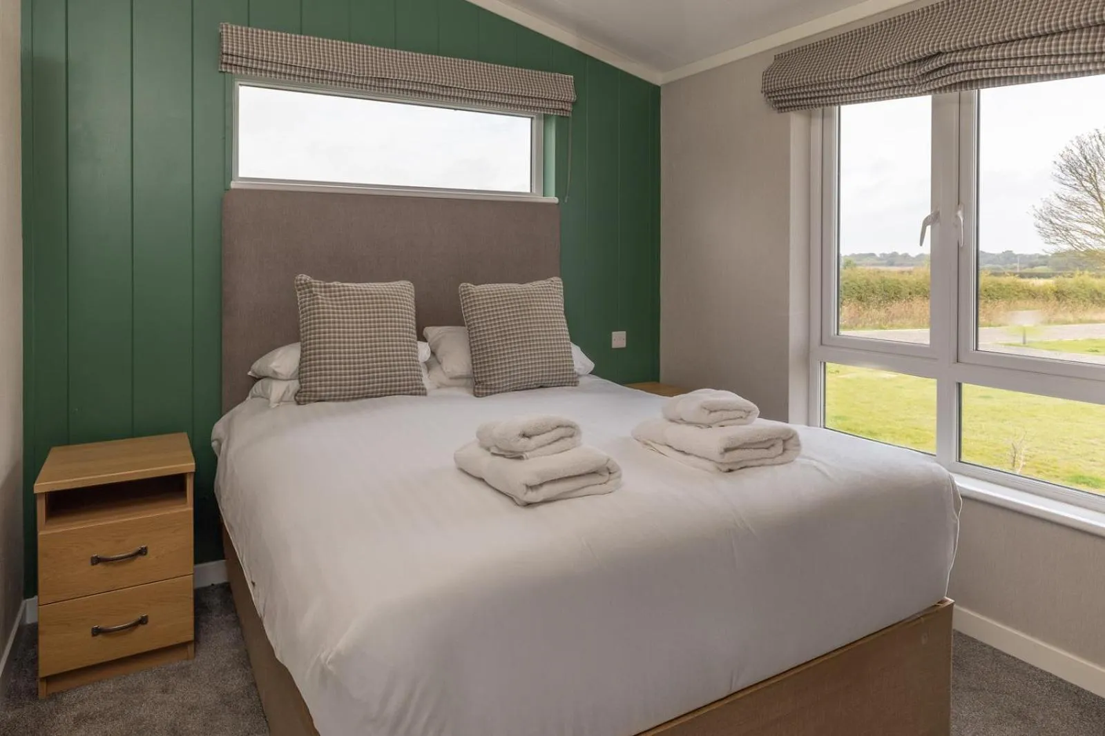 Bedroom, Bed in Sure Studio by Best Western Brackenborough Lakes & Resort