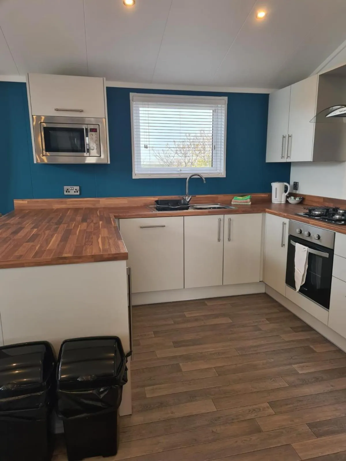 Kitchen or kitchenette in Sure Studio by Best Western Brackenborough Lakes & Resort