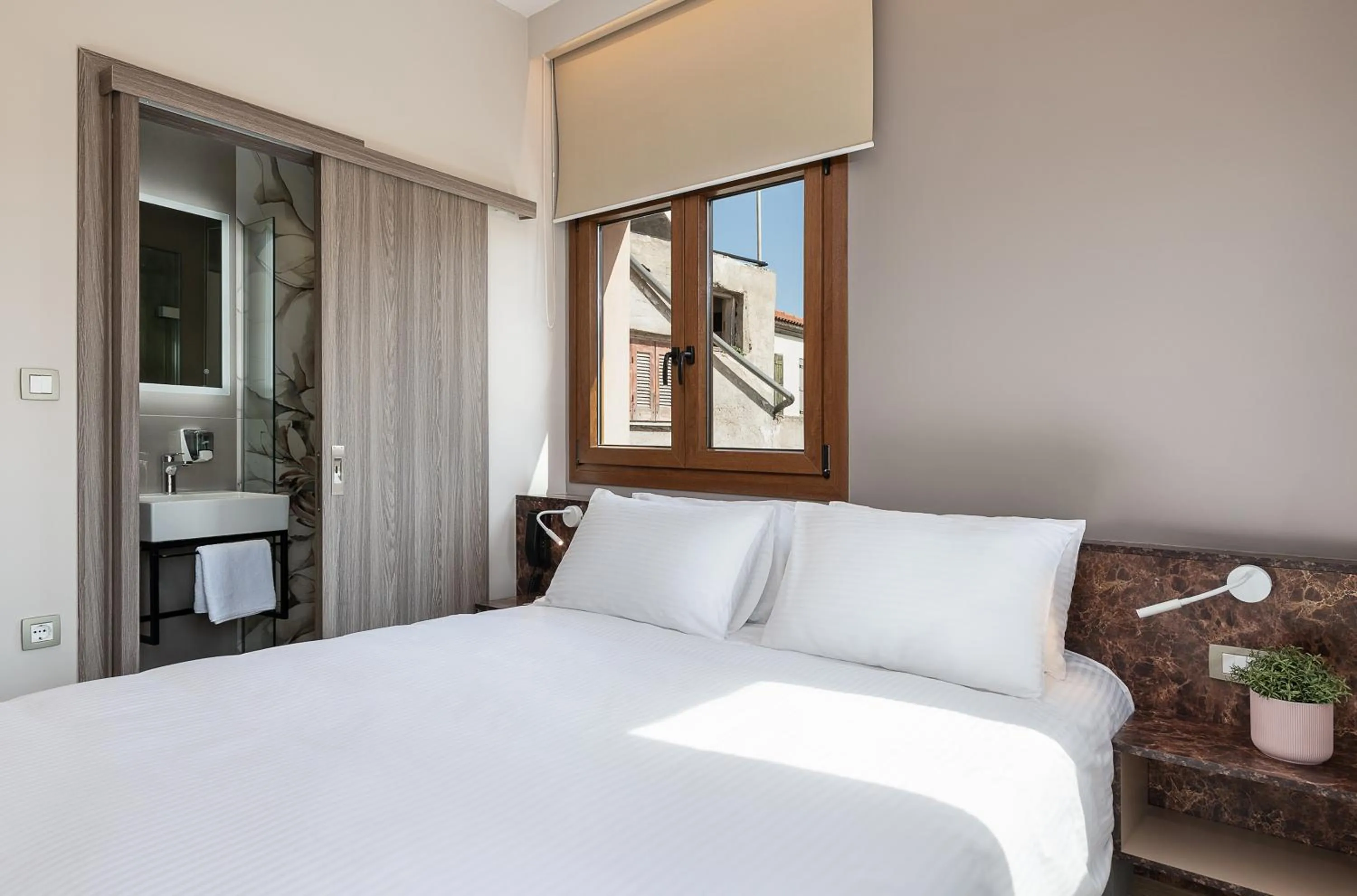 Photo of the whole room in Al Daliani Minaret Rooms