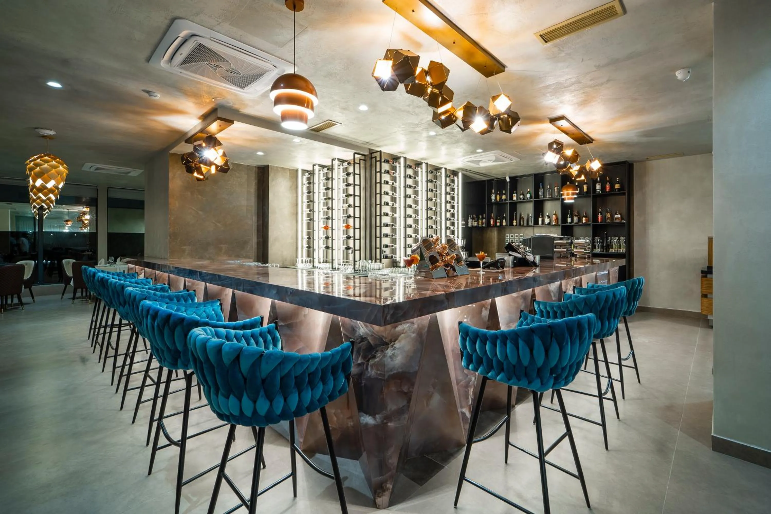 Restaurant/places to eat in Pinea Hotel Resort & Spa