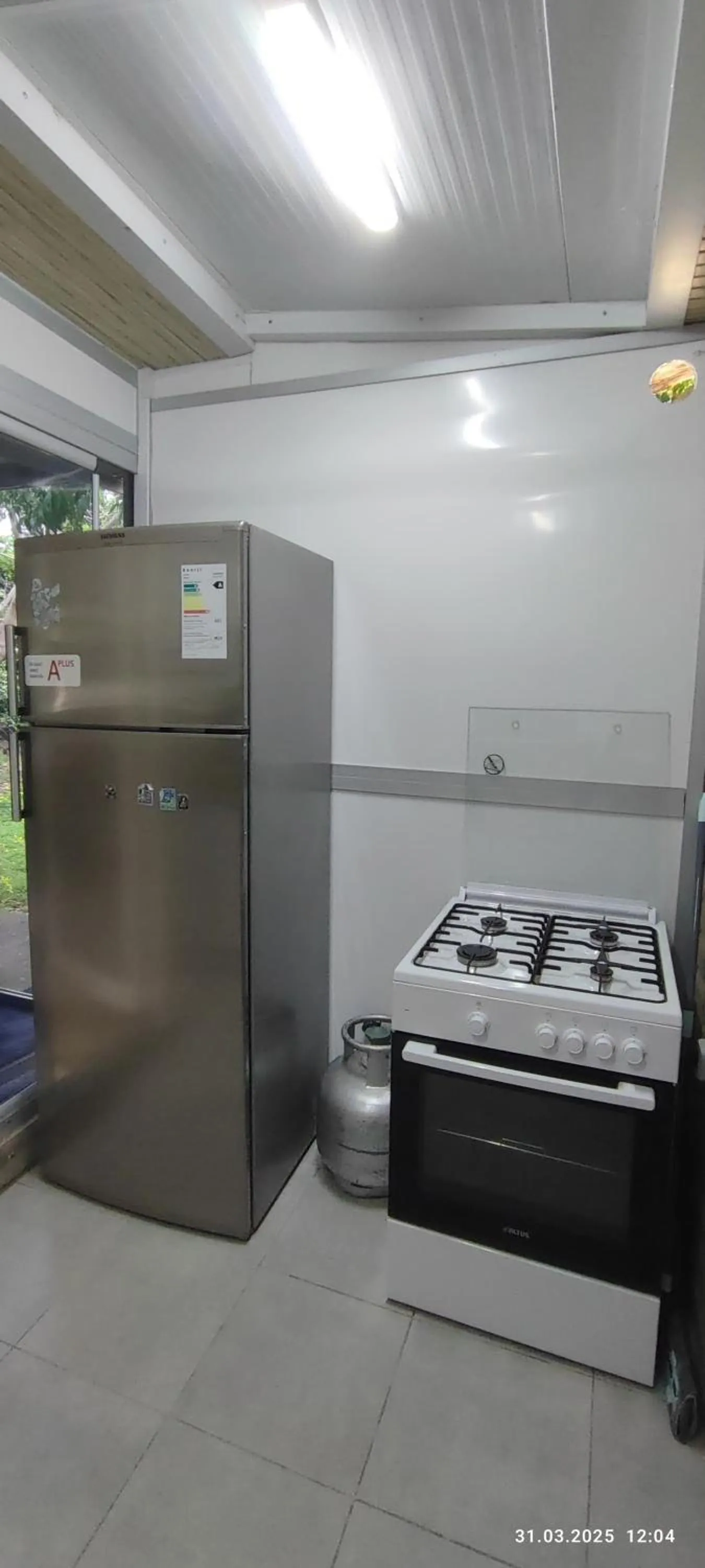 Kitchen or kitchenette in ORANGE BEACH CAMP