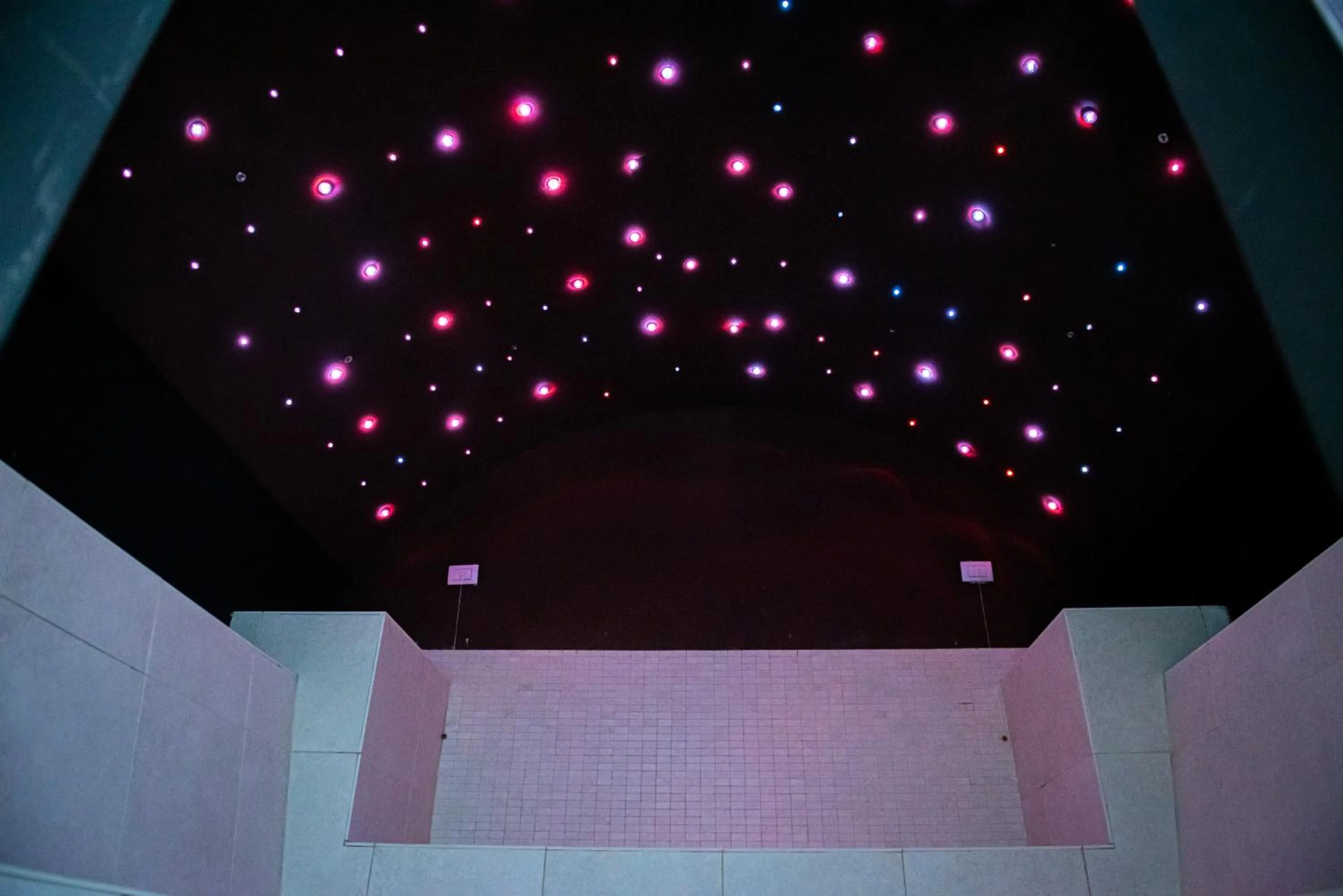 Spa and wellness centre/facilities in ARTEMIDE "Fiore Club" B&B SUITE SPA