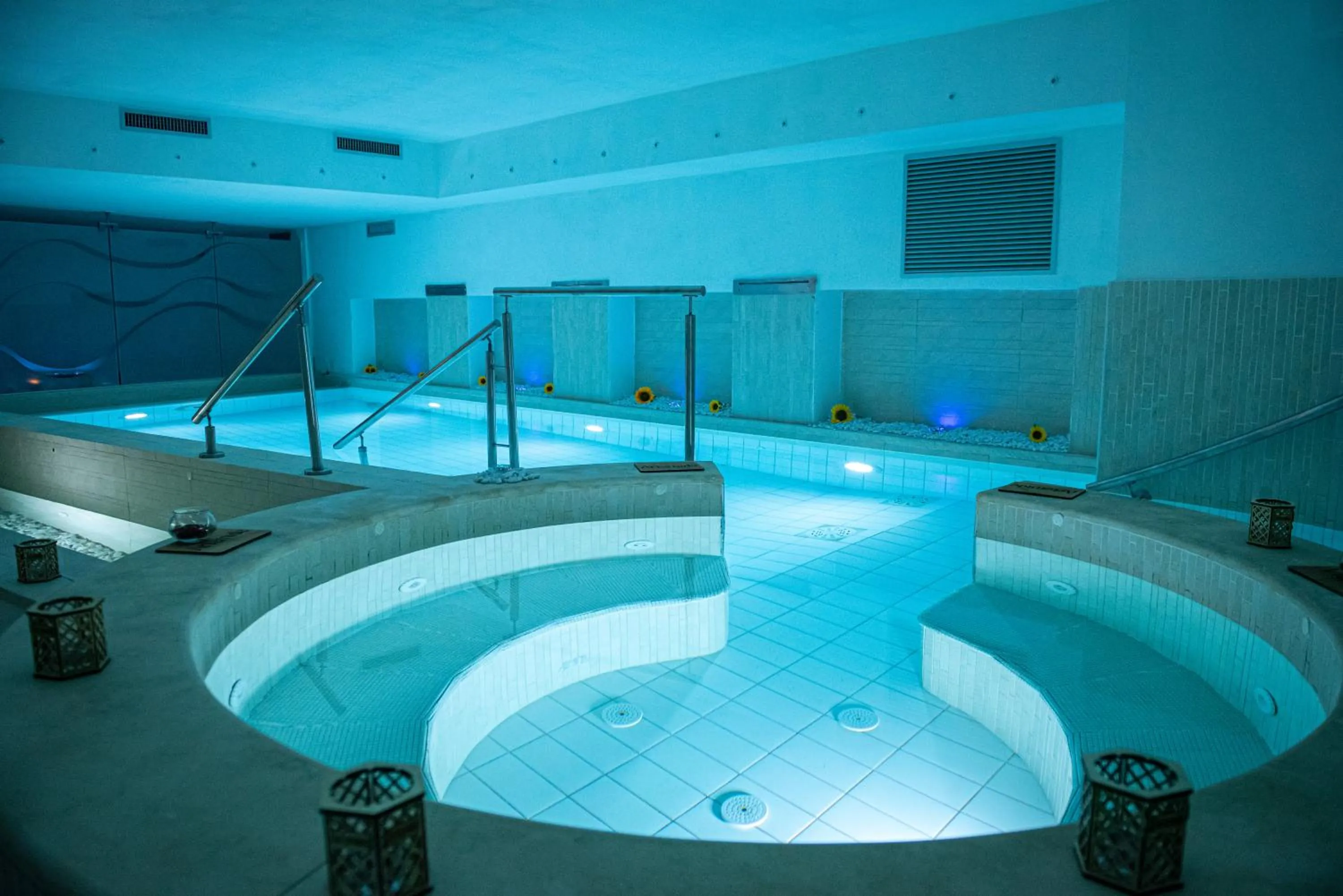 Hot Tub in ARTEMIDE "Fiore Club" B&B SUITE SPA