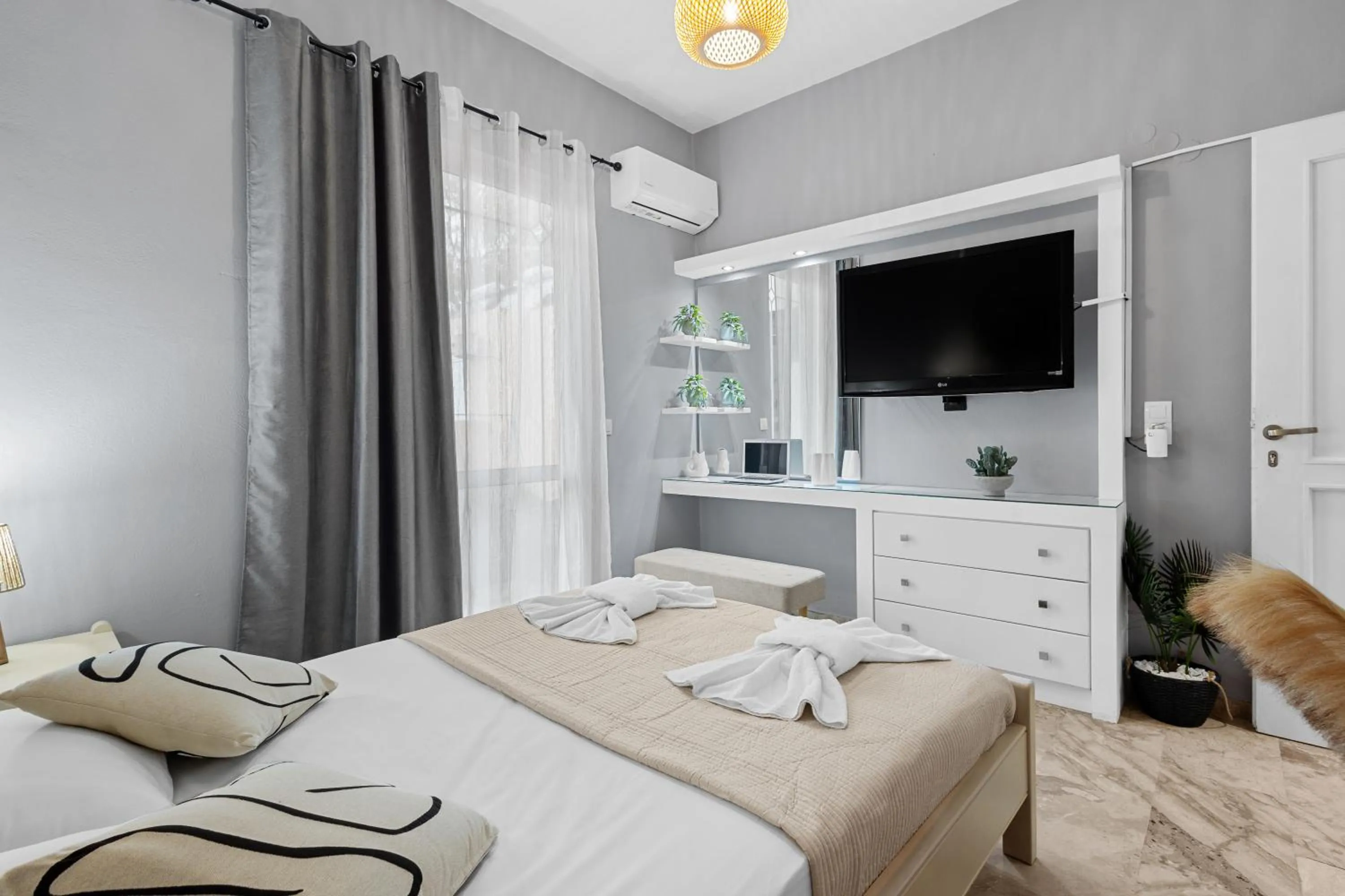 Bed in Andy’s apartments