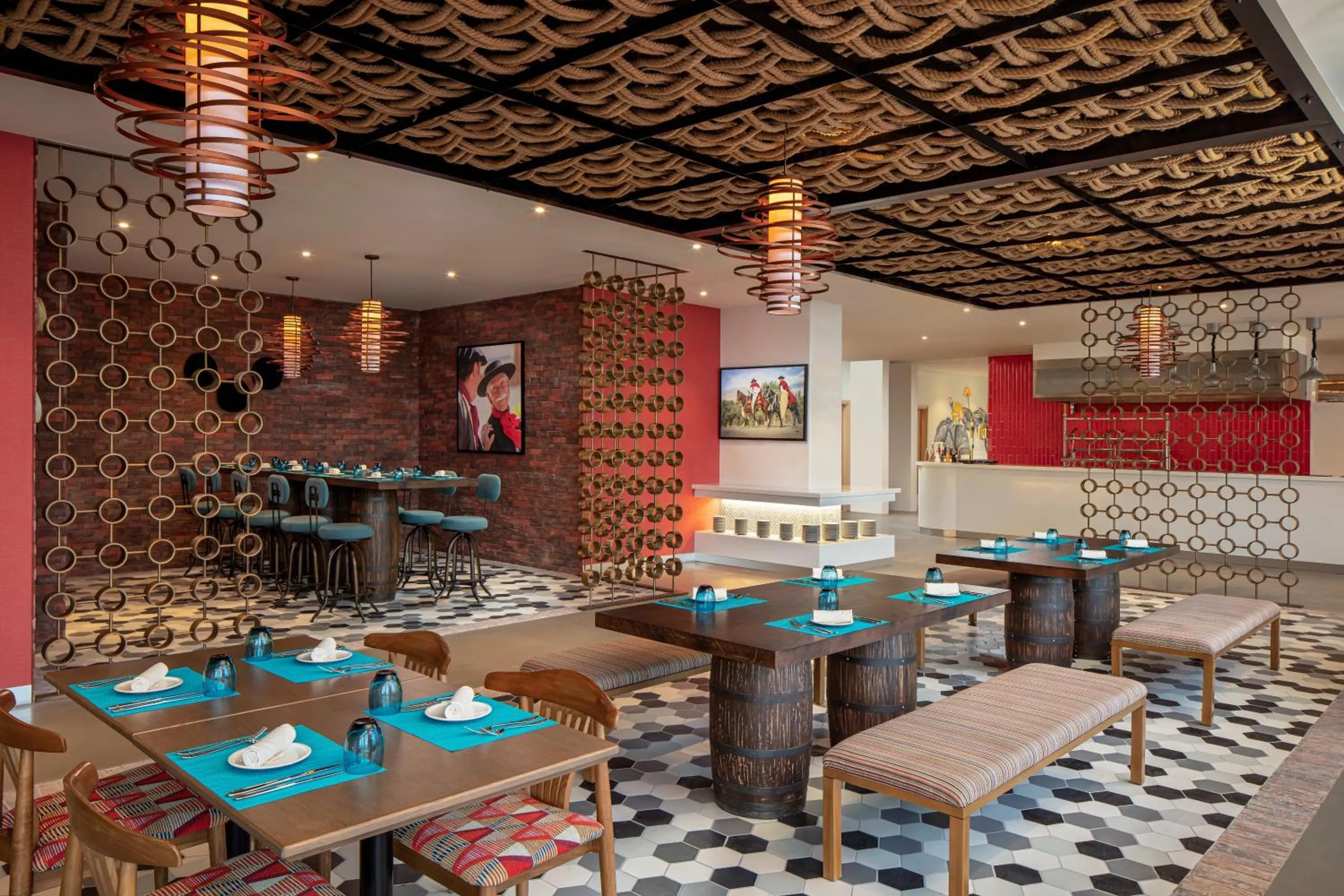 Restaurant/places to eat in Centara Mirage Beach Resort Dubai