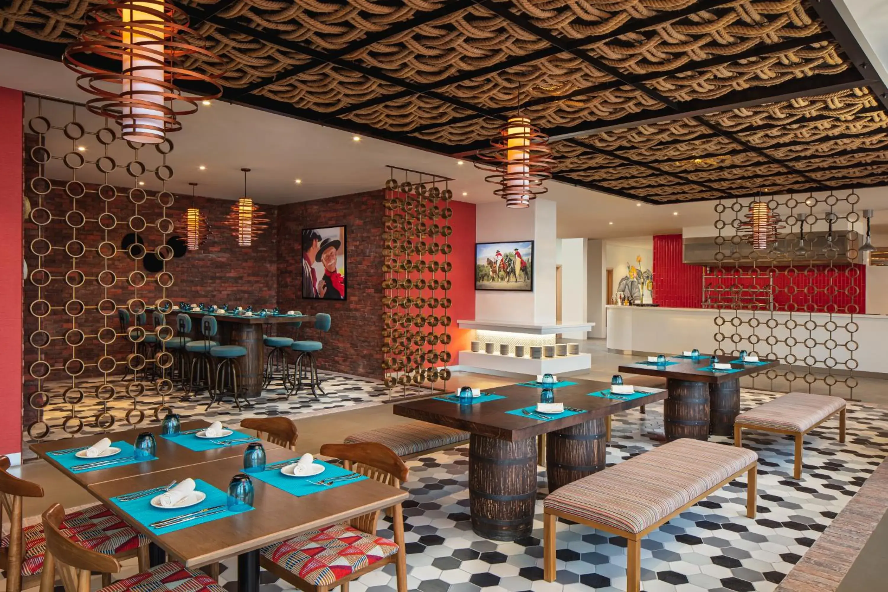 Restaurant/places to eat in Centara Mirage Beach Resort Dubai Restaurant/places to eat in Centara Mirage Beach Resort Dubai