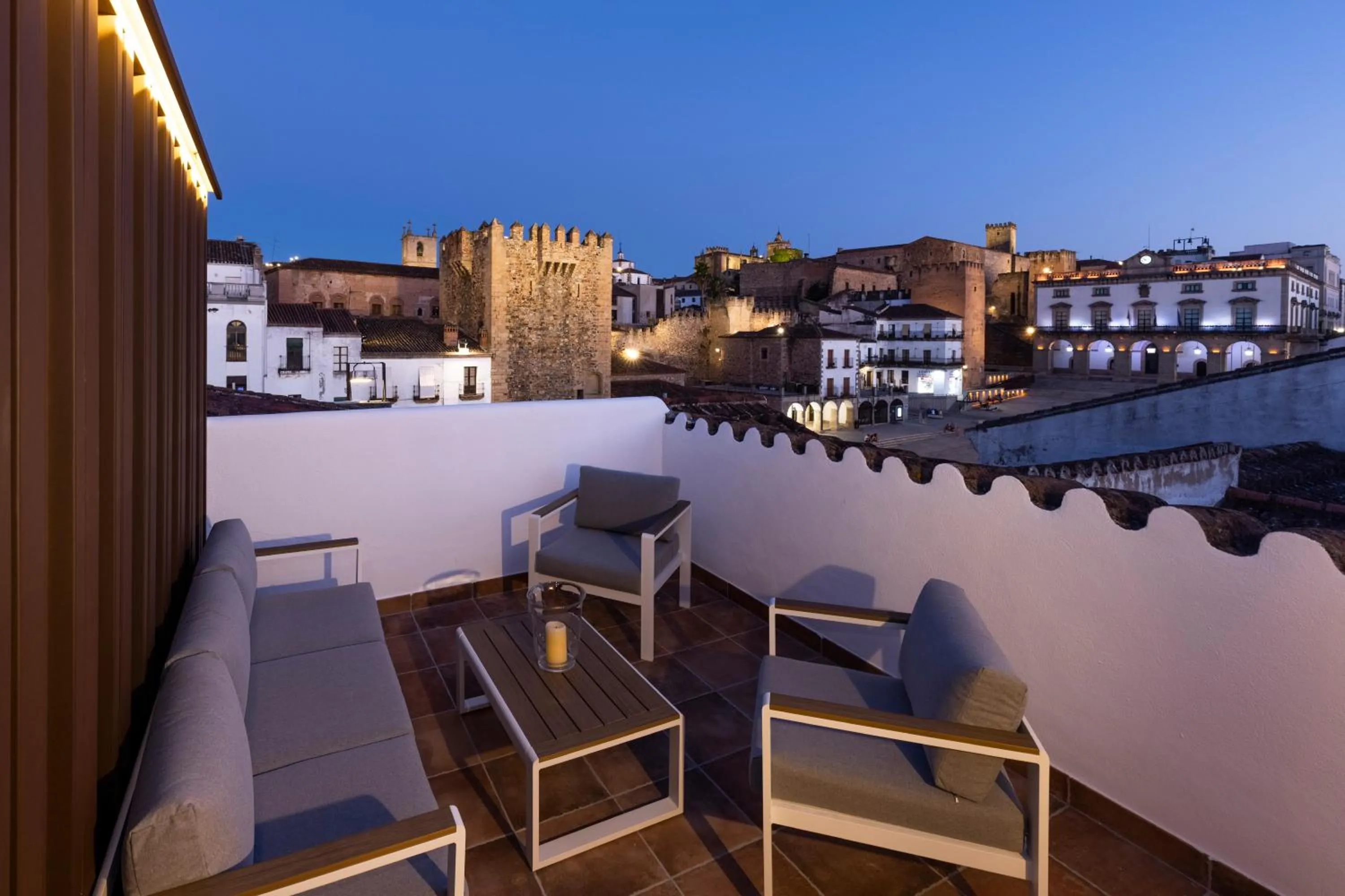 Balcony/Terrace in Apartamentos El Patio - Modernos con vistas en Plaza Mayor