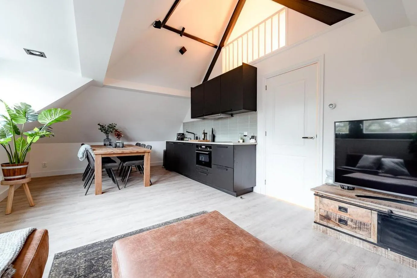 Kitchen or kitchenette in LVM Stays