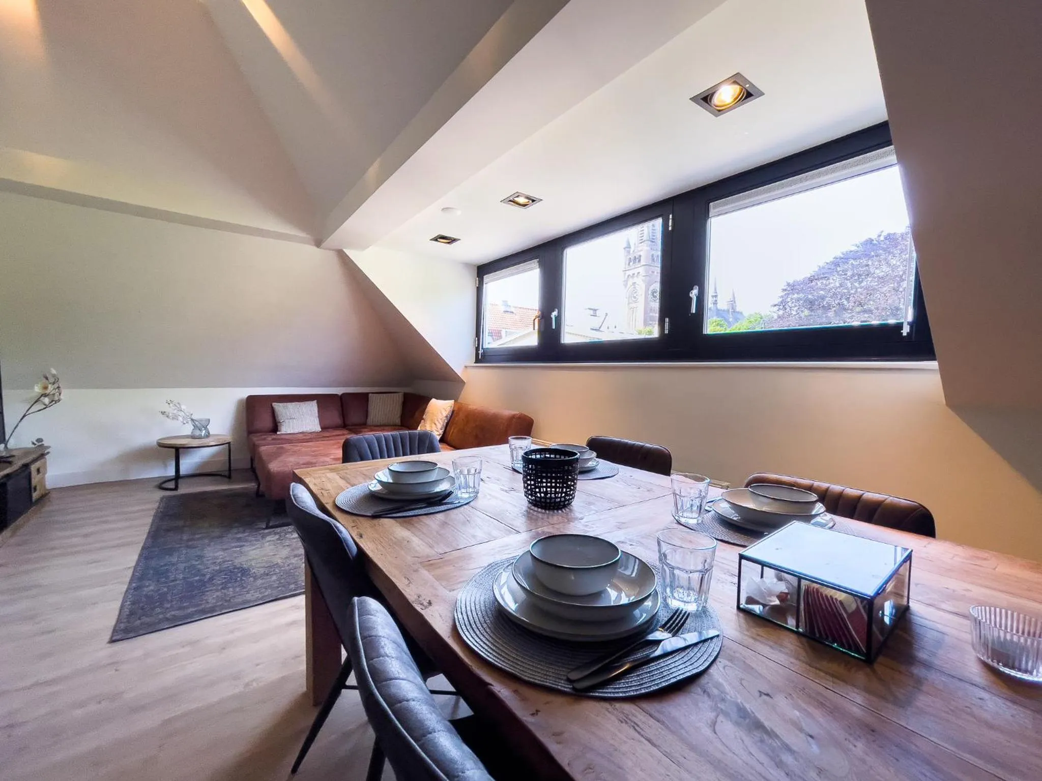 Dining area in LVM Stays