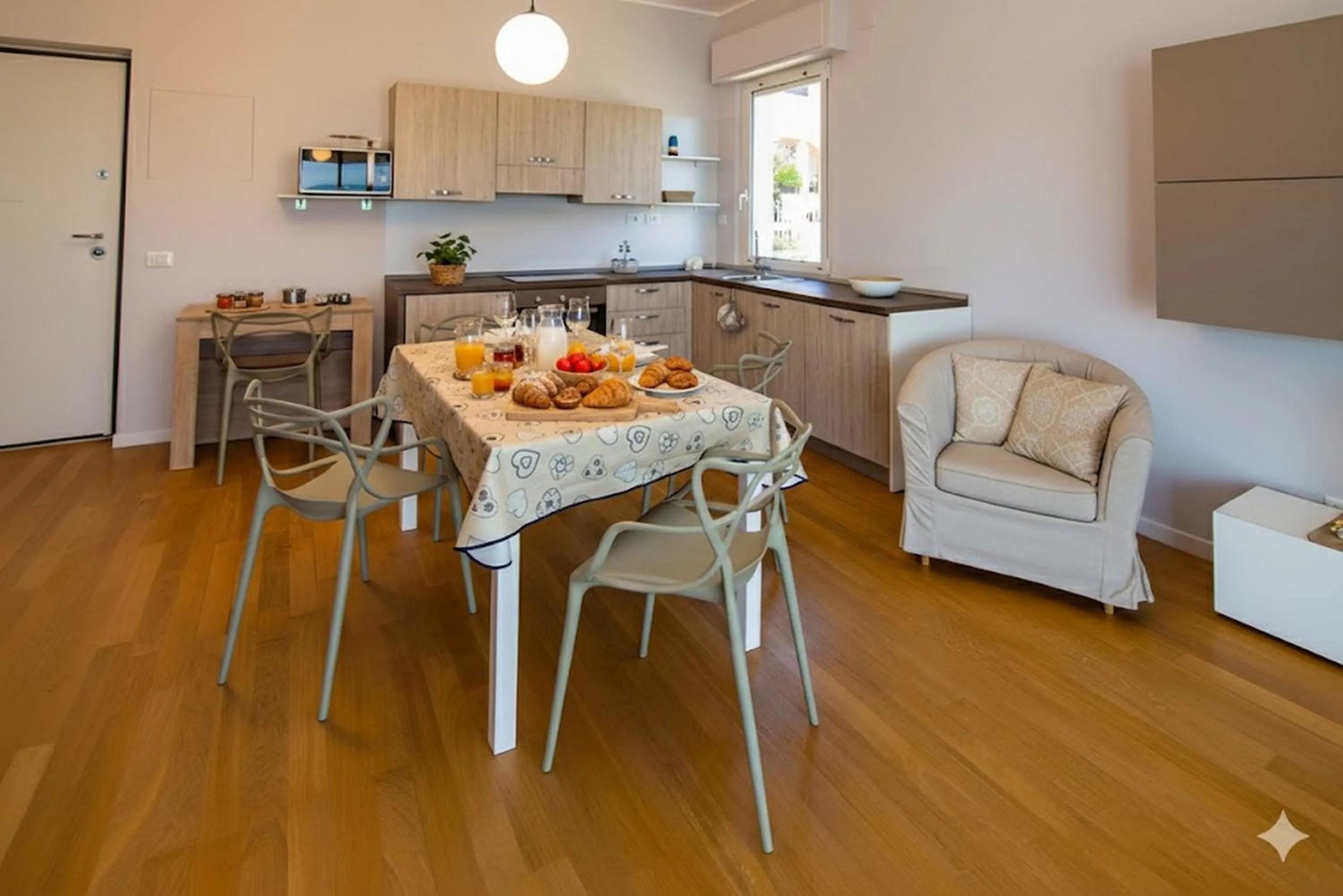 Dining area in Casa Baia Blu