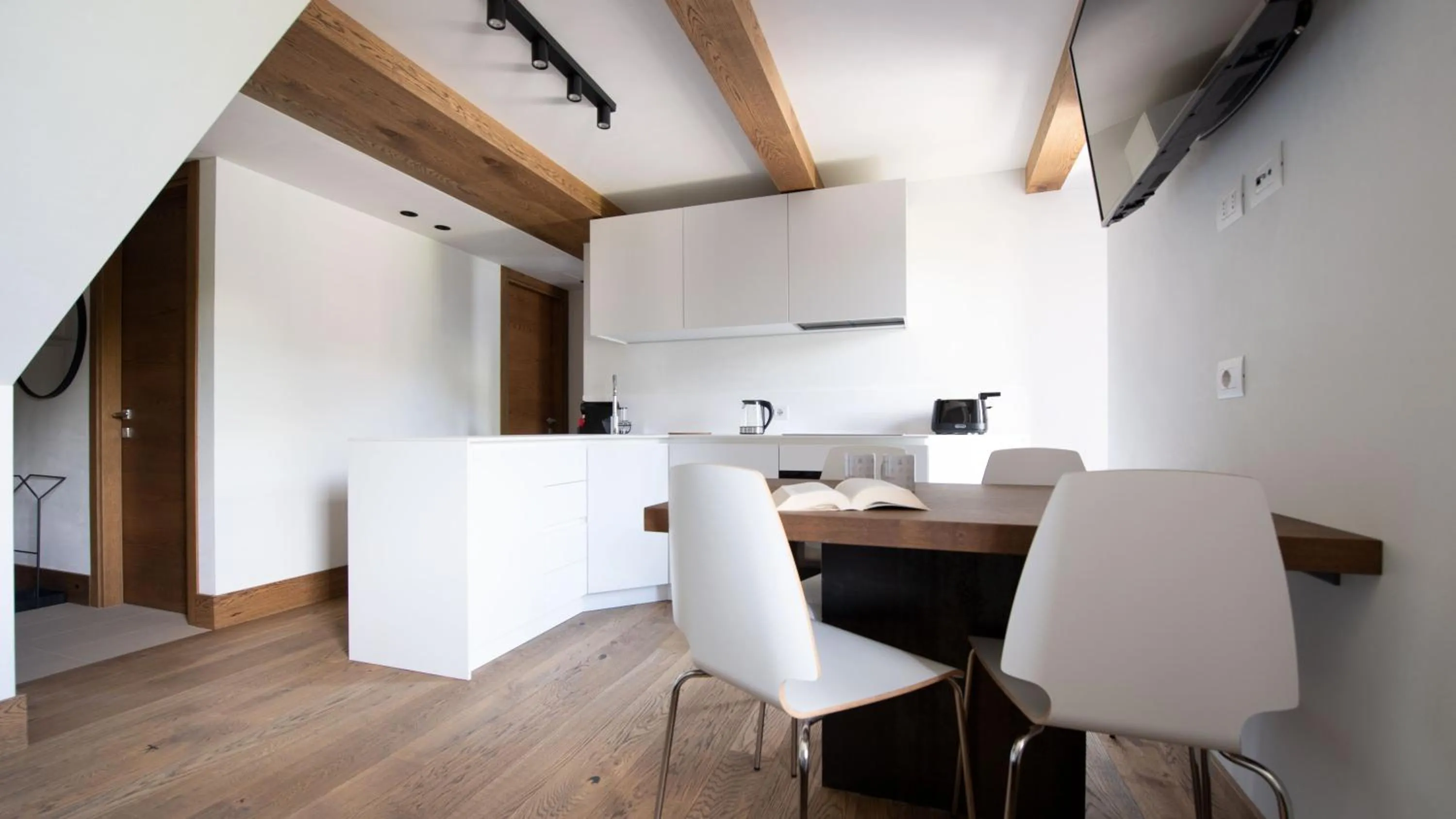 Kitchen or kitchenette in Italianway - Morcelli 4