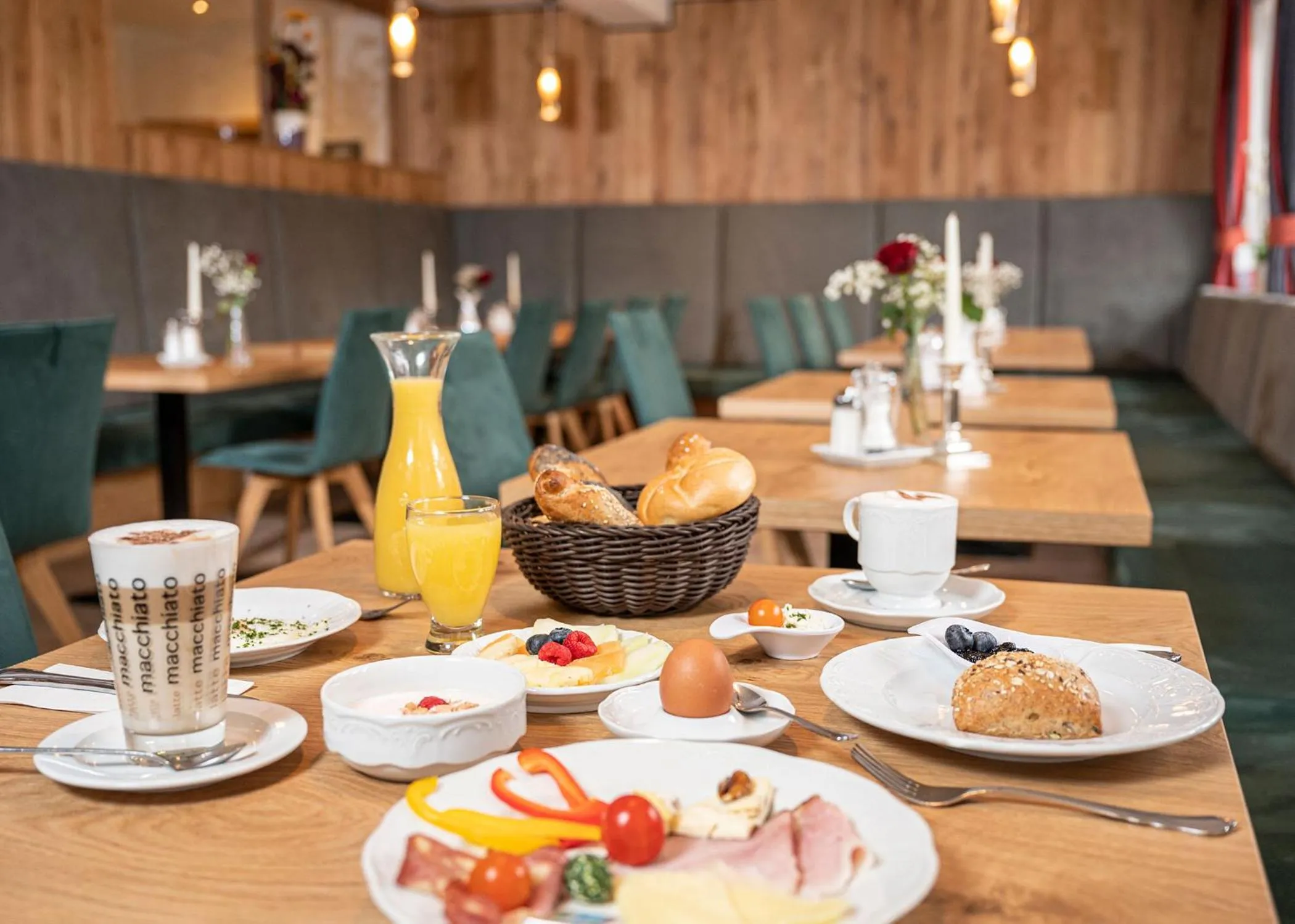 Restaurant/places to eat in Hotel Brunner - Reiteralm