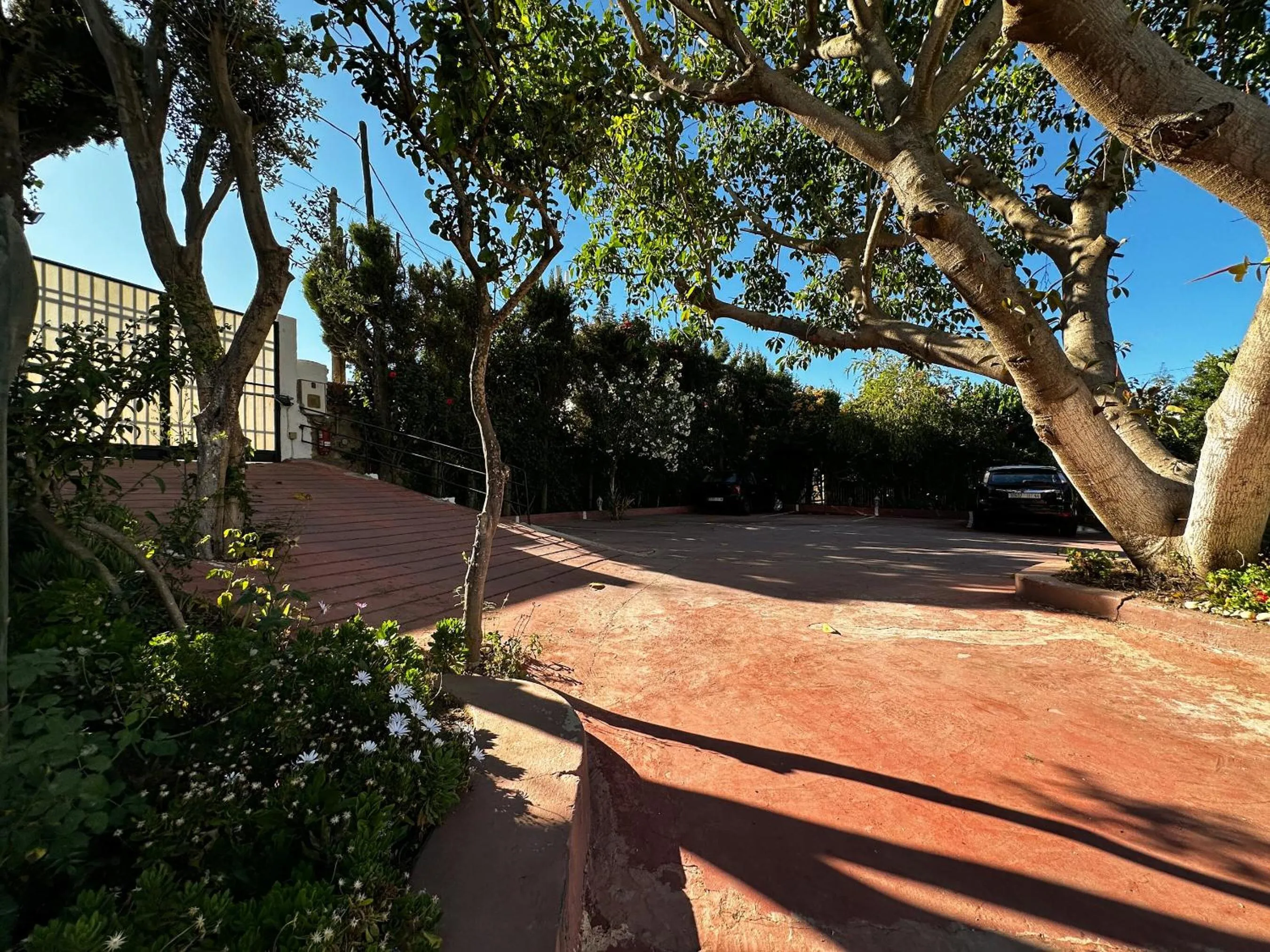 Parking in Riad Dar Achaach