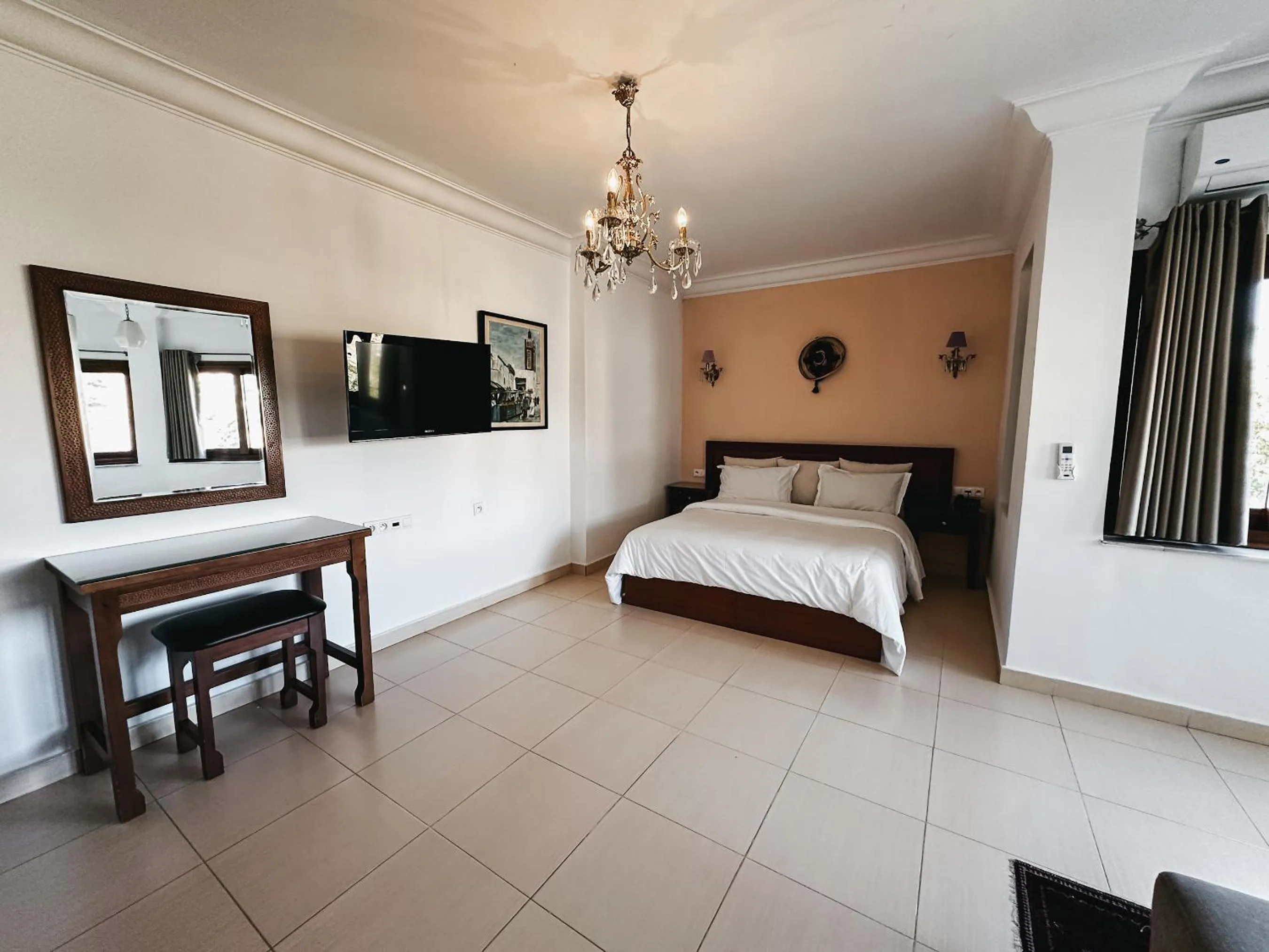 Bed in Riad Dar Achaach