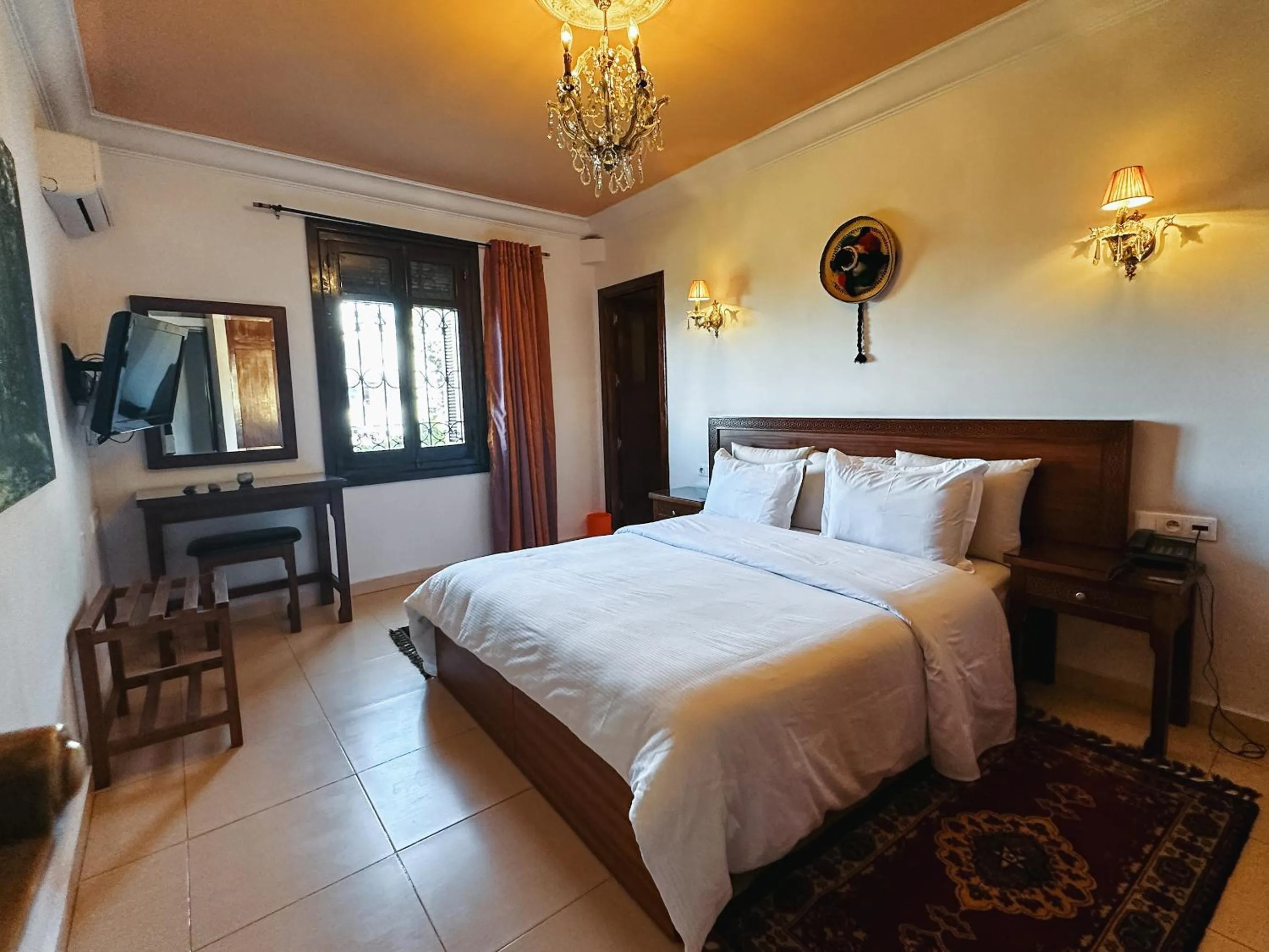 Bed in Riad Dar Achaach