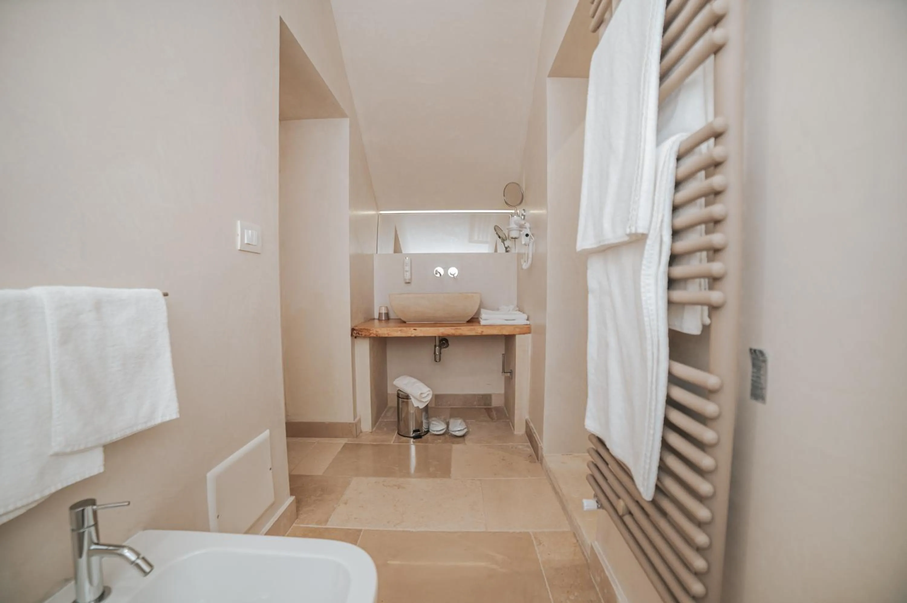 Bathroom in Masseria Longa Boutique Hotel