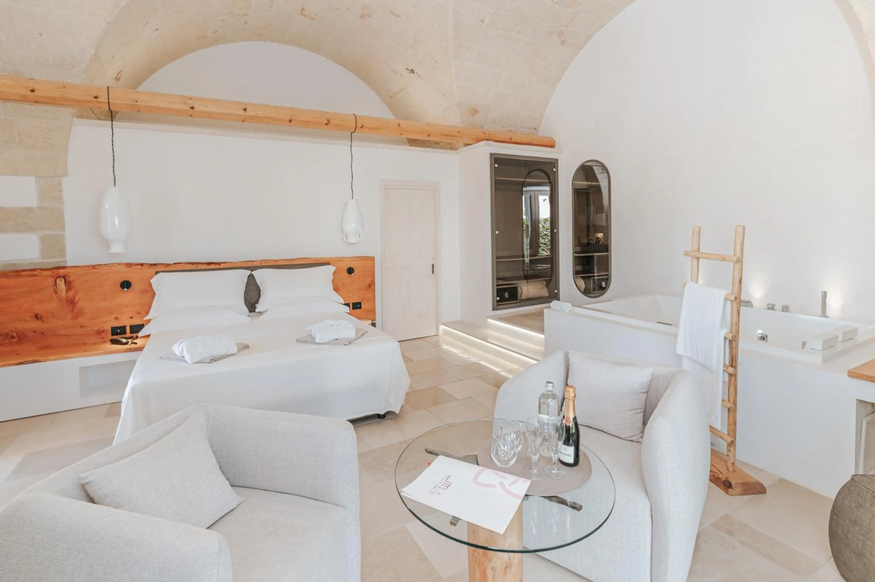 Photo of the whole room in Masseria Longa Boutique Hotel