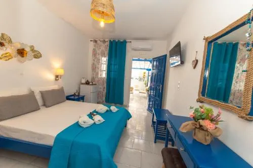 Lunar Seaside Hotel