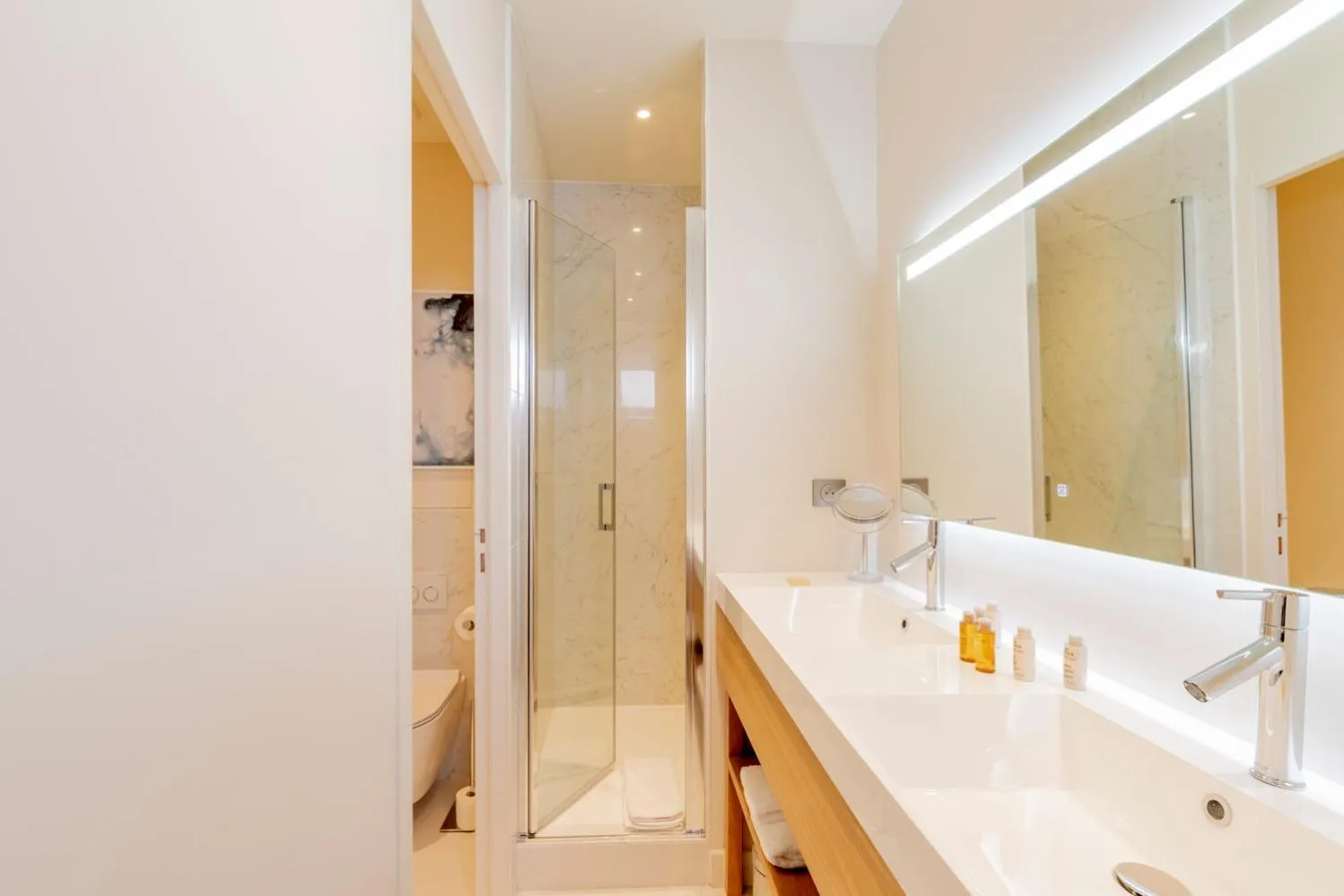 Shower in Résidence Les Suites du Port - by Le Saint Ferdinand