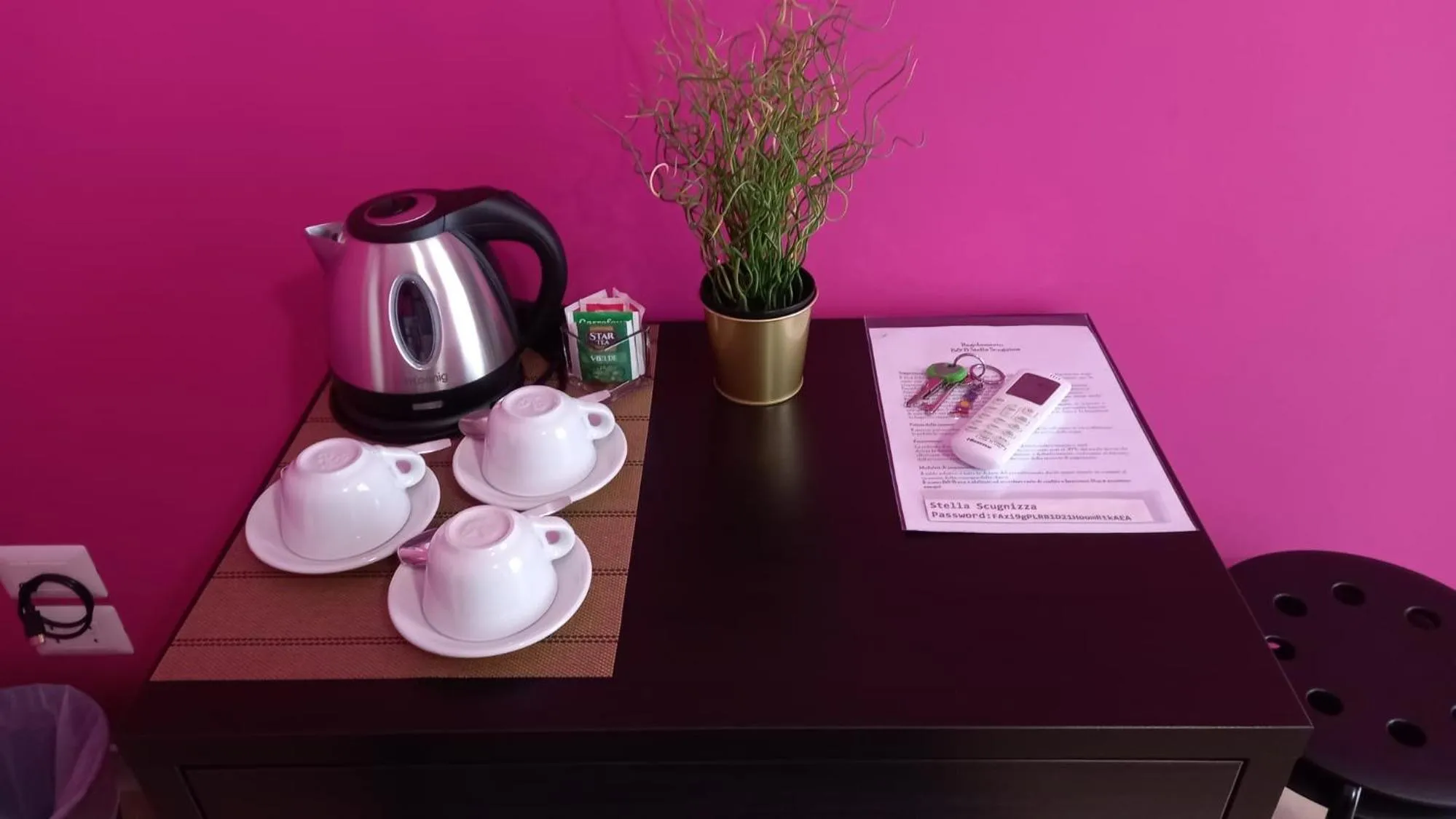 Coffee/tea facilities in B&B Stella Scugnizza