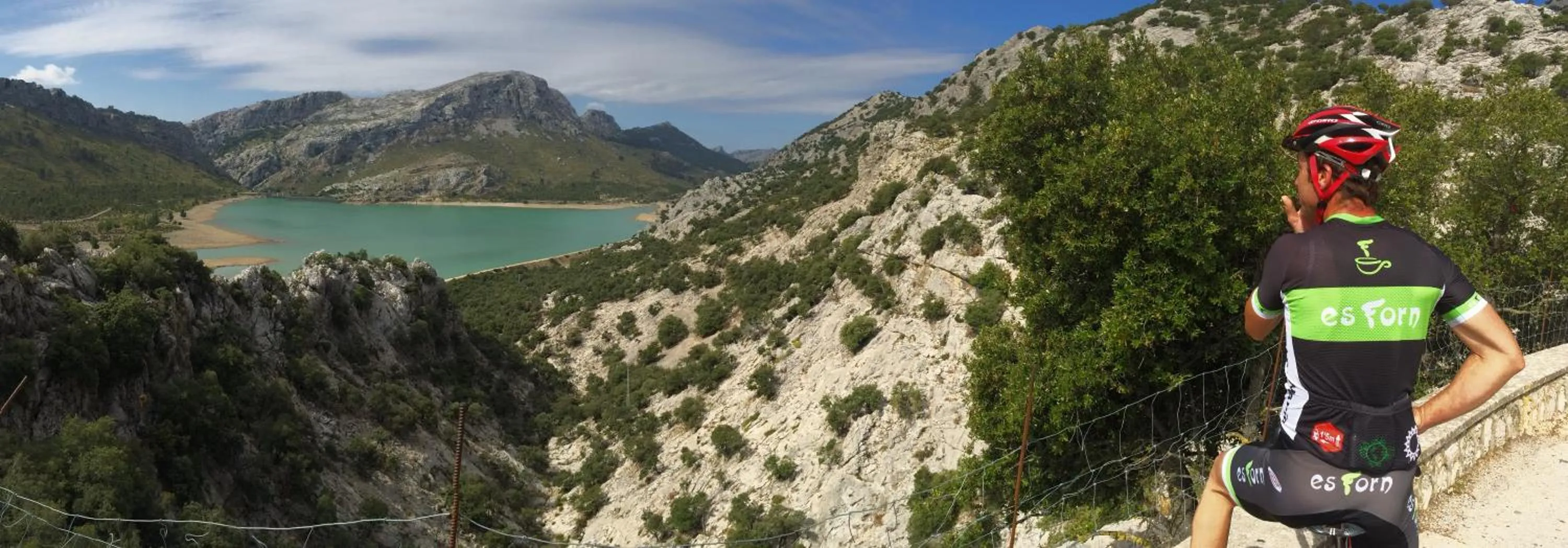 Cycling in Petit Hotel Alaro