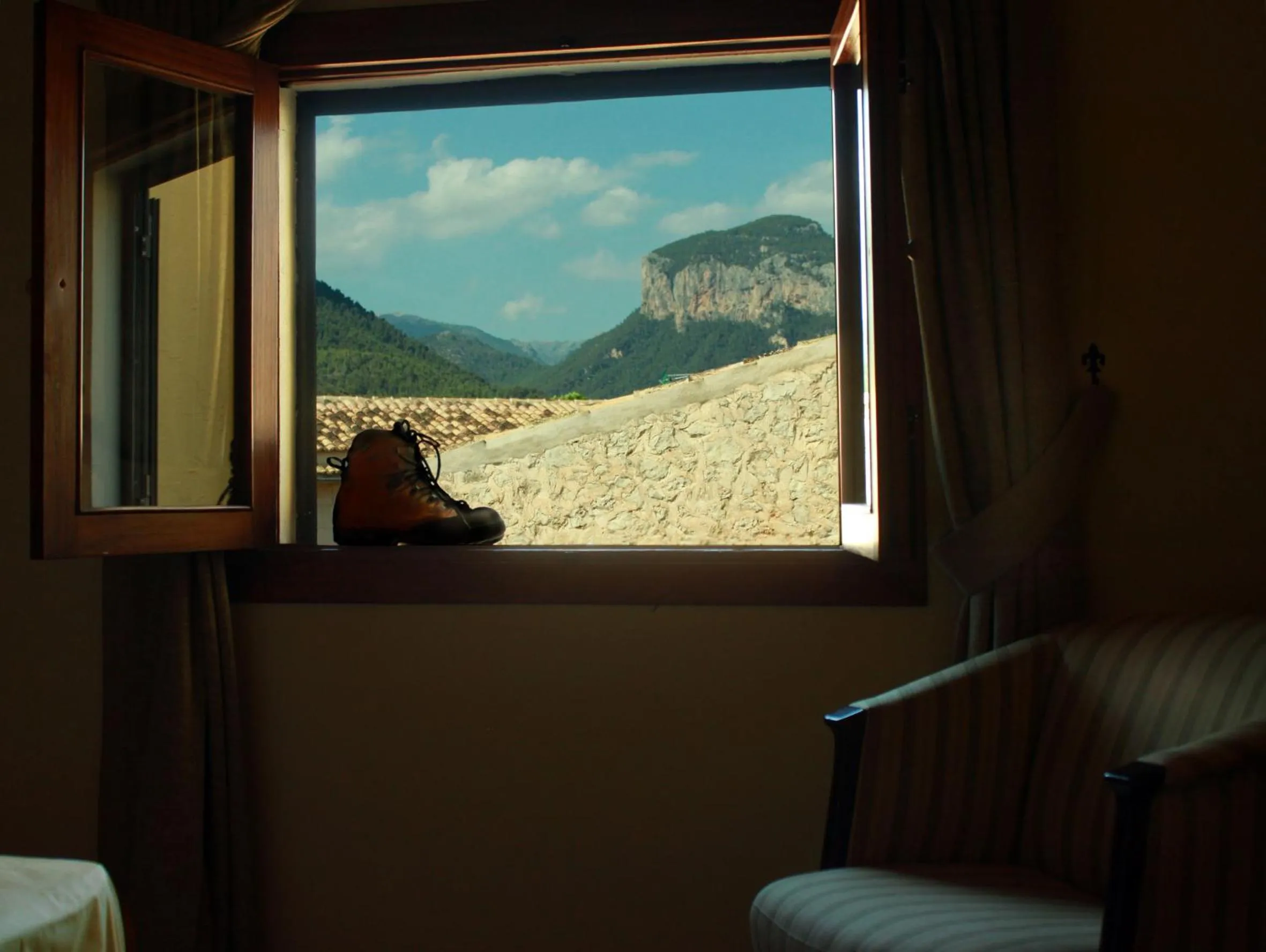 Mountain view in Petit Hotel Alaro