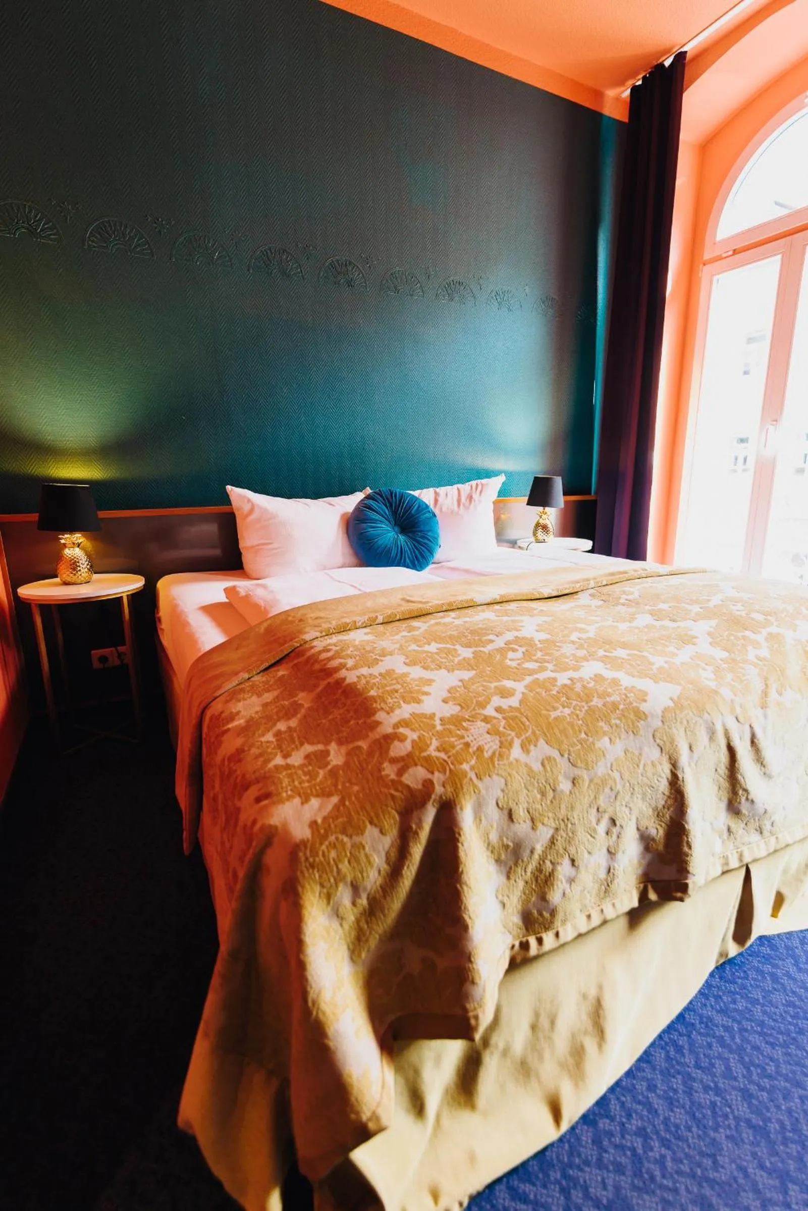 Bed in Boutique Hotel Rothenburger Hof