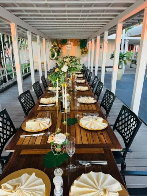 Restaurant/places to eat in The Old Gin House