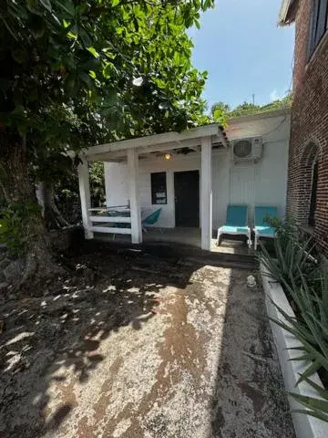 Single Room with Terrace - single occupancy in The Old Gin House Single Room with Terrace - single occupancy in The Old Gin House