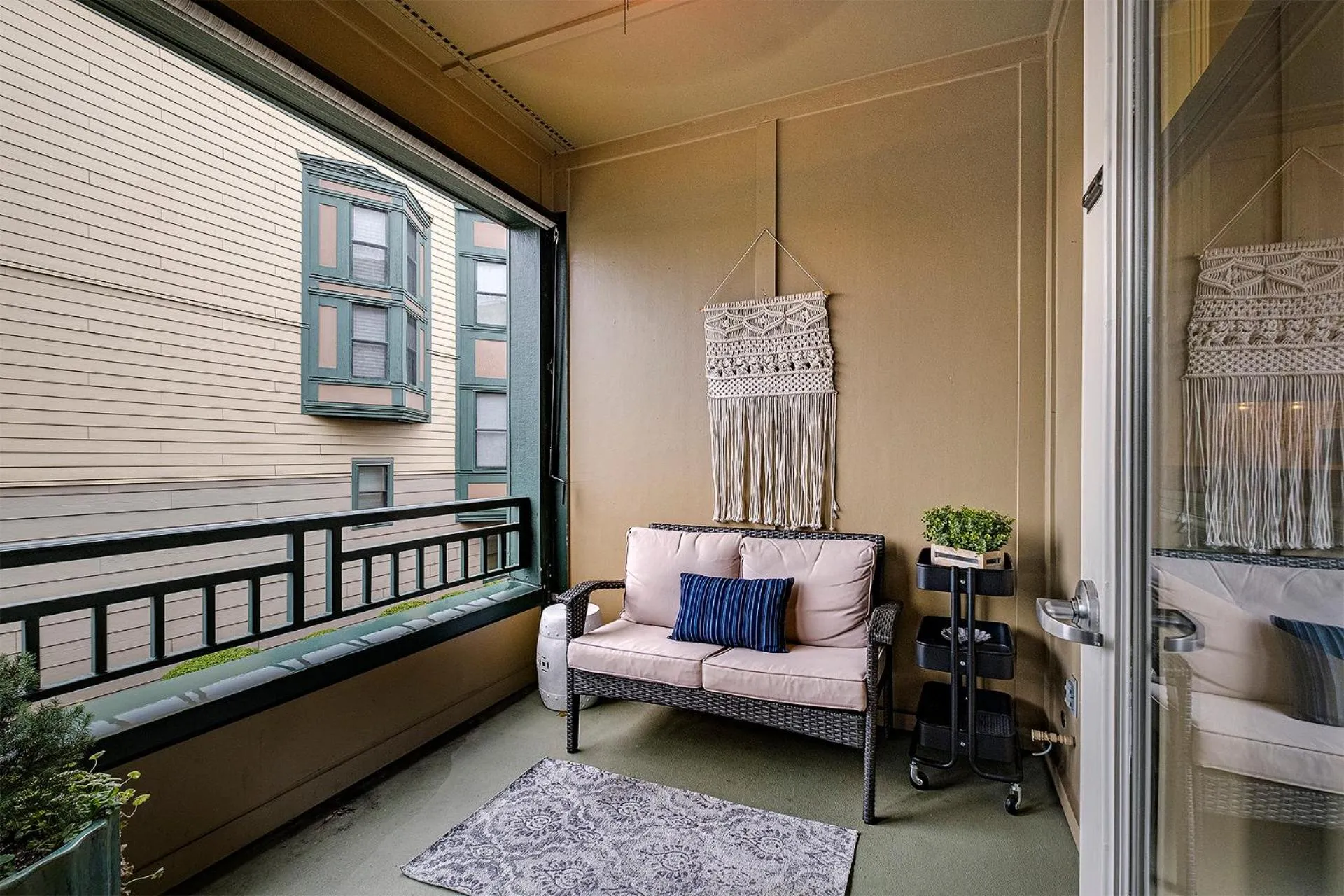 Balcony/Terrace in The Orenco Station Hotel
