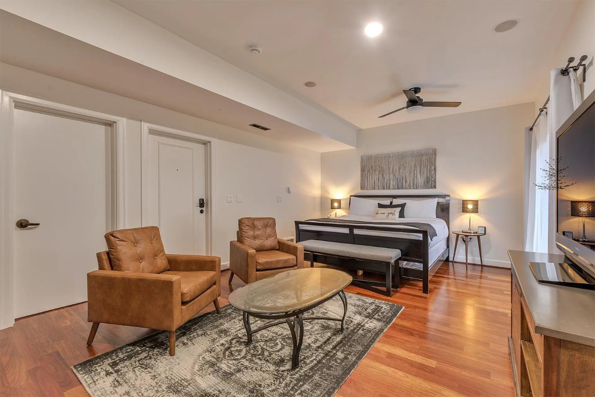 TV and multimedia in The Orenco Station Hotel