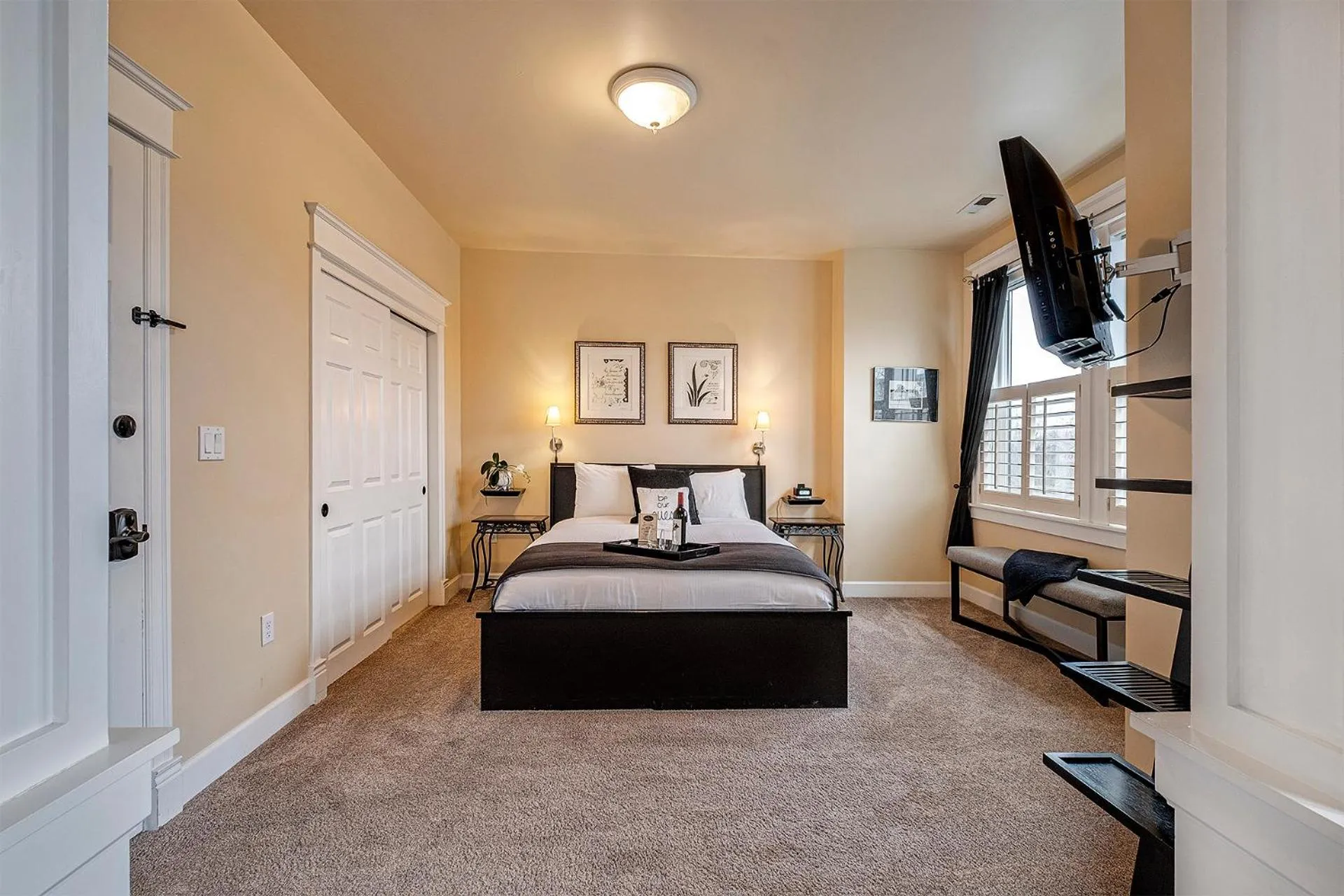 Bed in The Orenco Station Hotel