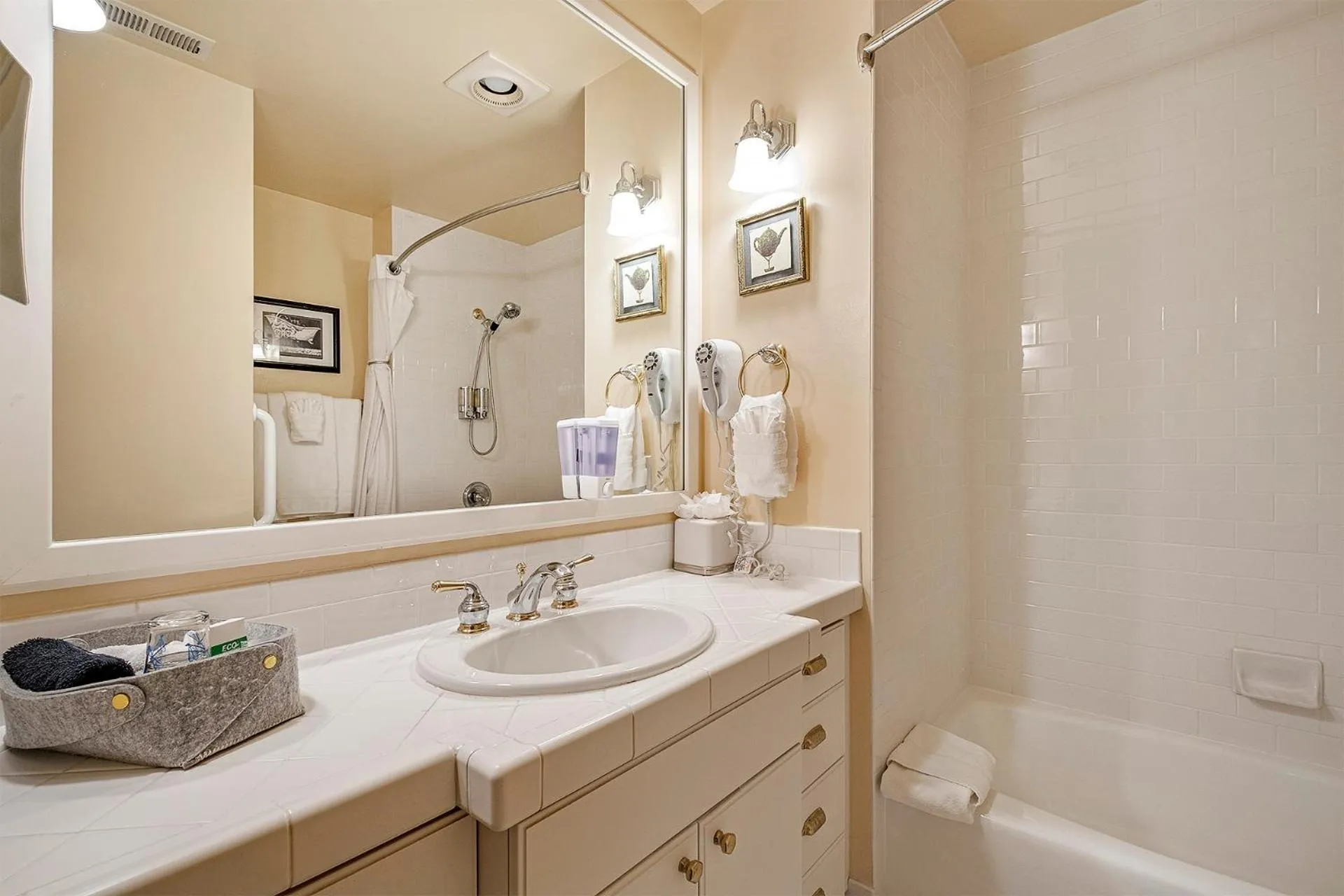 Bathroom in The Orenco Station Hotel