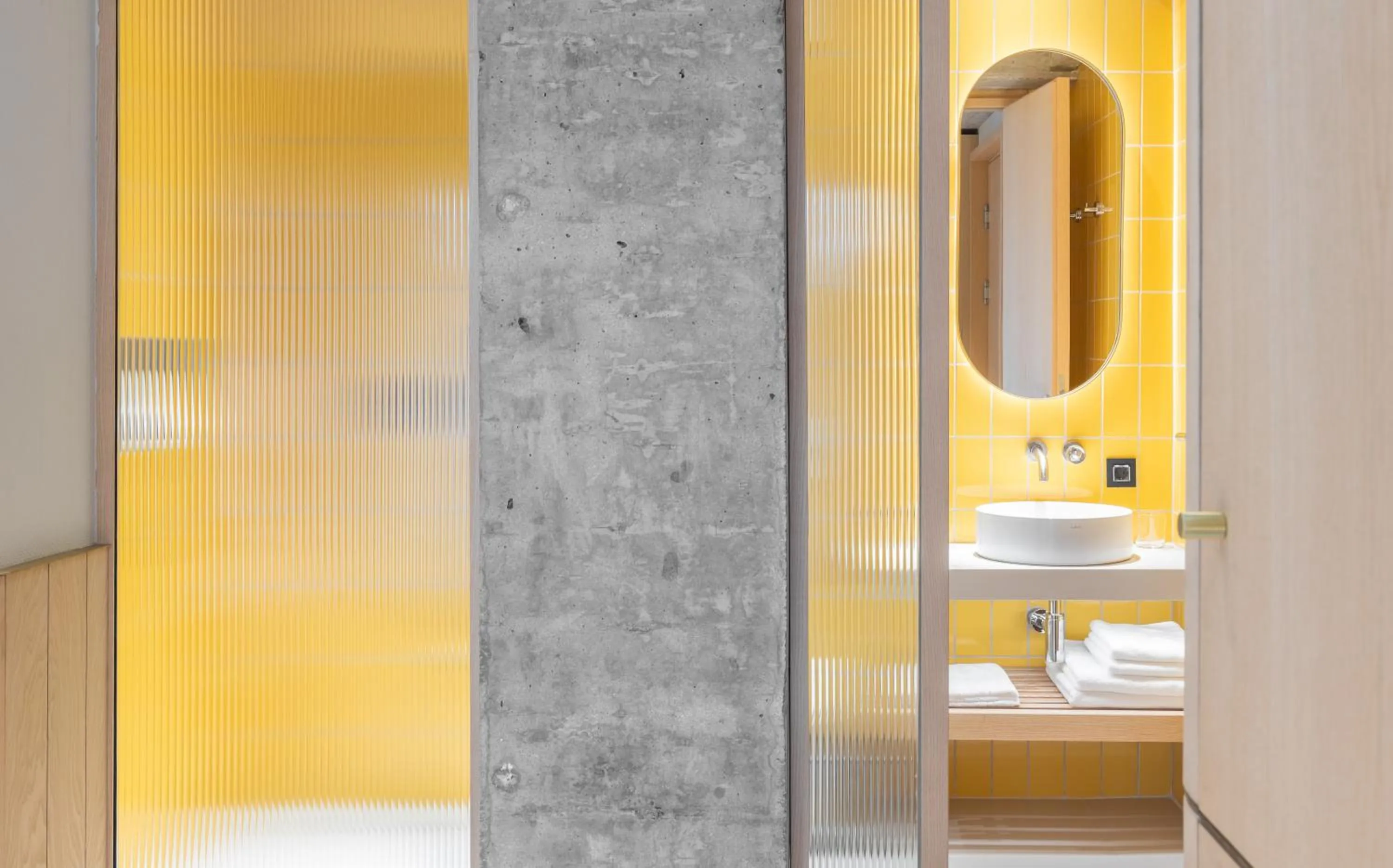 Shower in ROSETTI Hotel