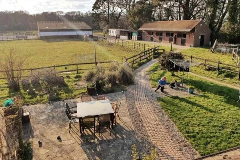 Garden in Self Catering Apartment, Jurassic Coast/Dorset