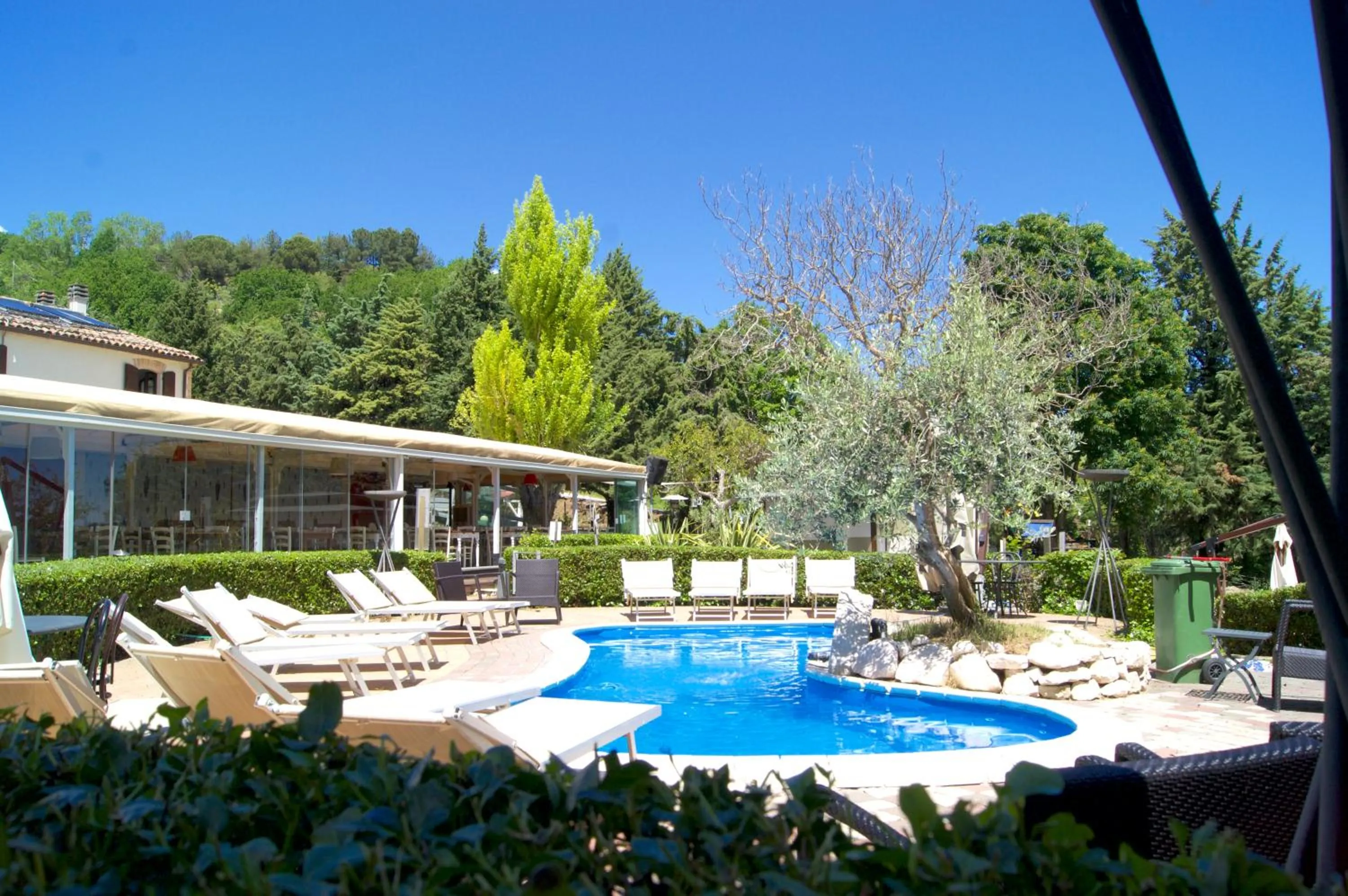 Swimming pool in La Valle Dei Caprioli Village Bungalow Park - Freelandia Azienda Agricola