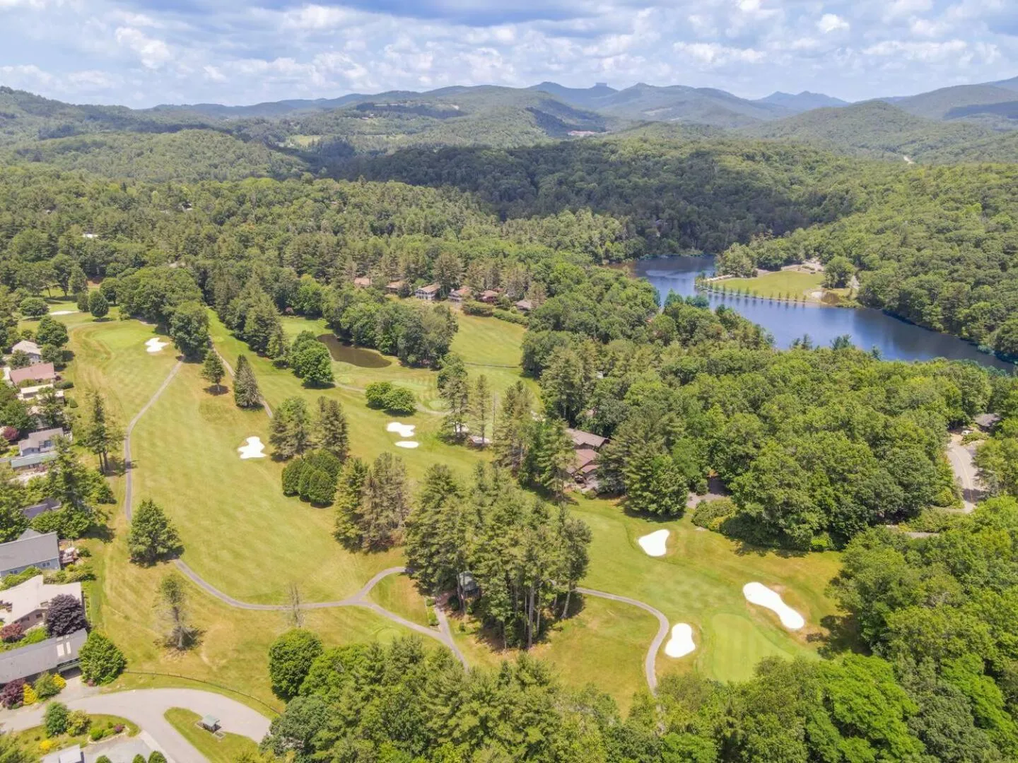 Blue Ridge Bungalow with Hot Tub