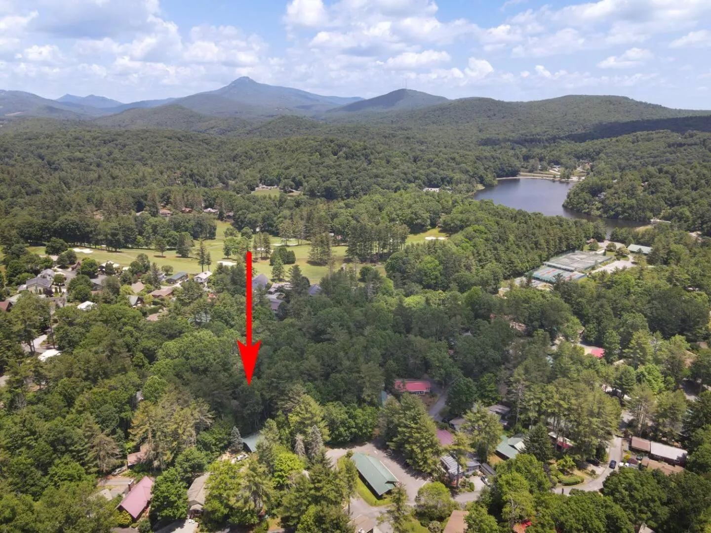 Blue Ridge Bungalow with Hot Tub