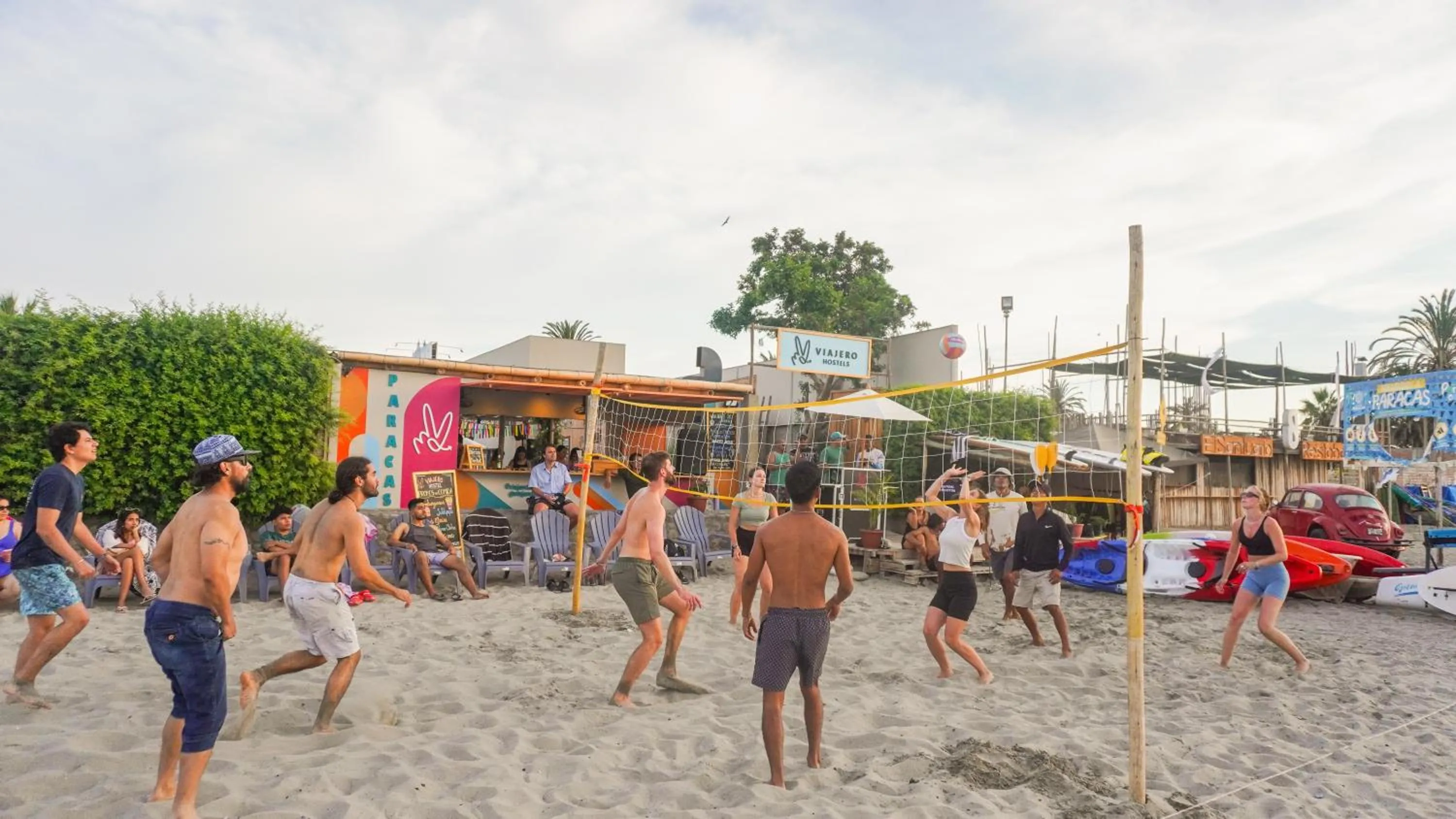Day in Viajero Paracas Hostel