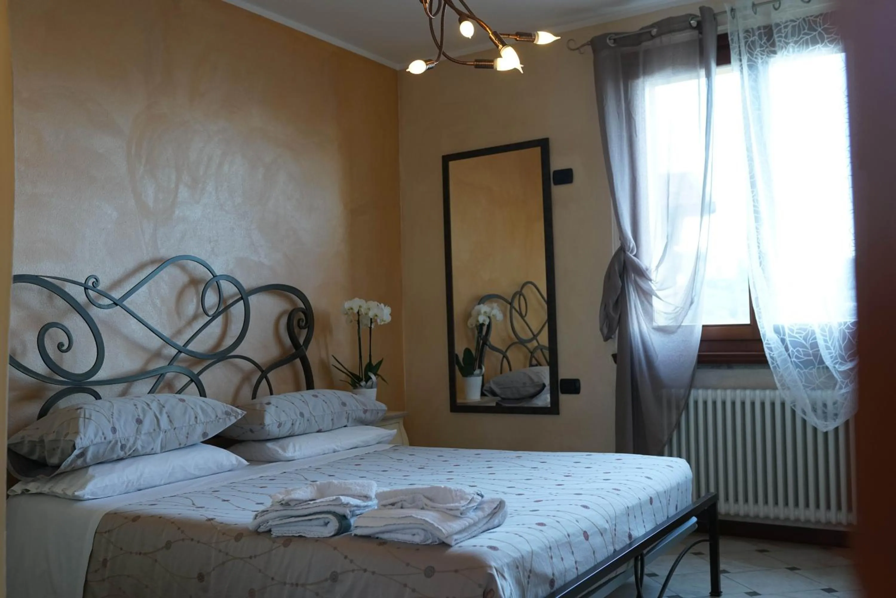 Bedroom, Bed in Portola la vecchia dimora