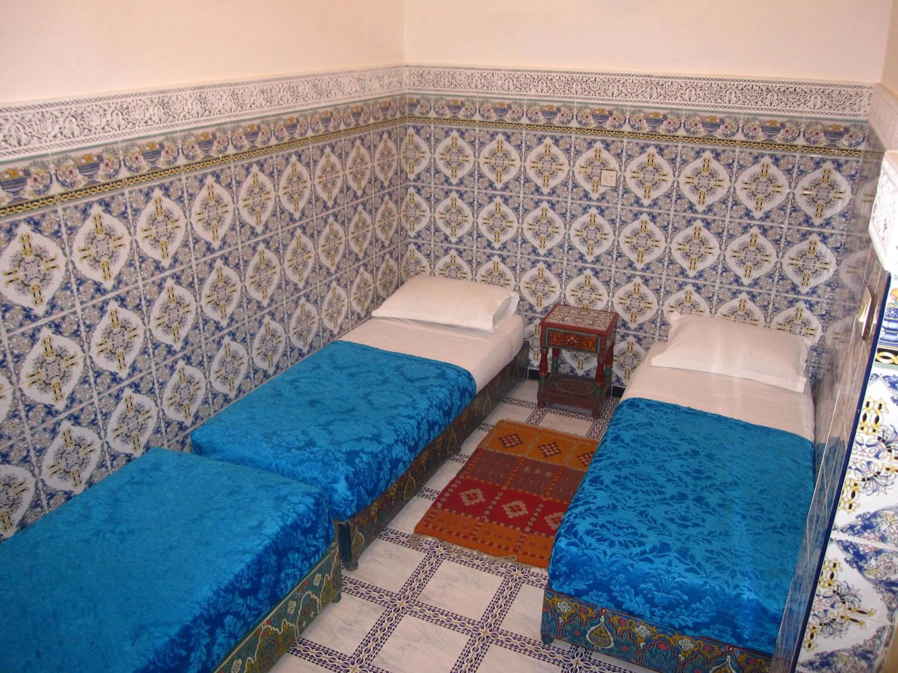 Bedroom, Bed in Sindi Sud