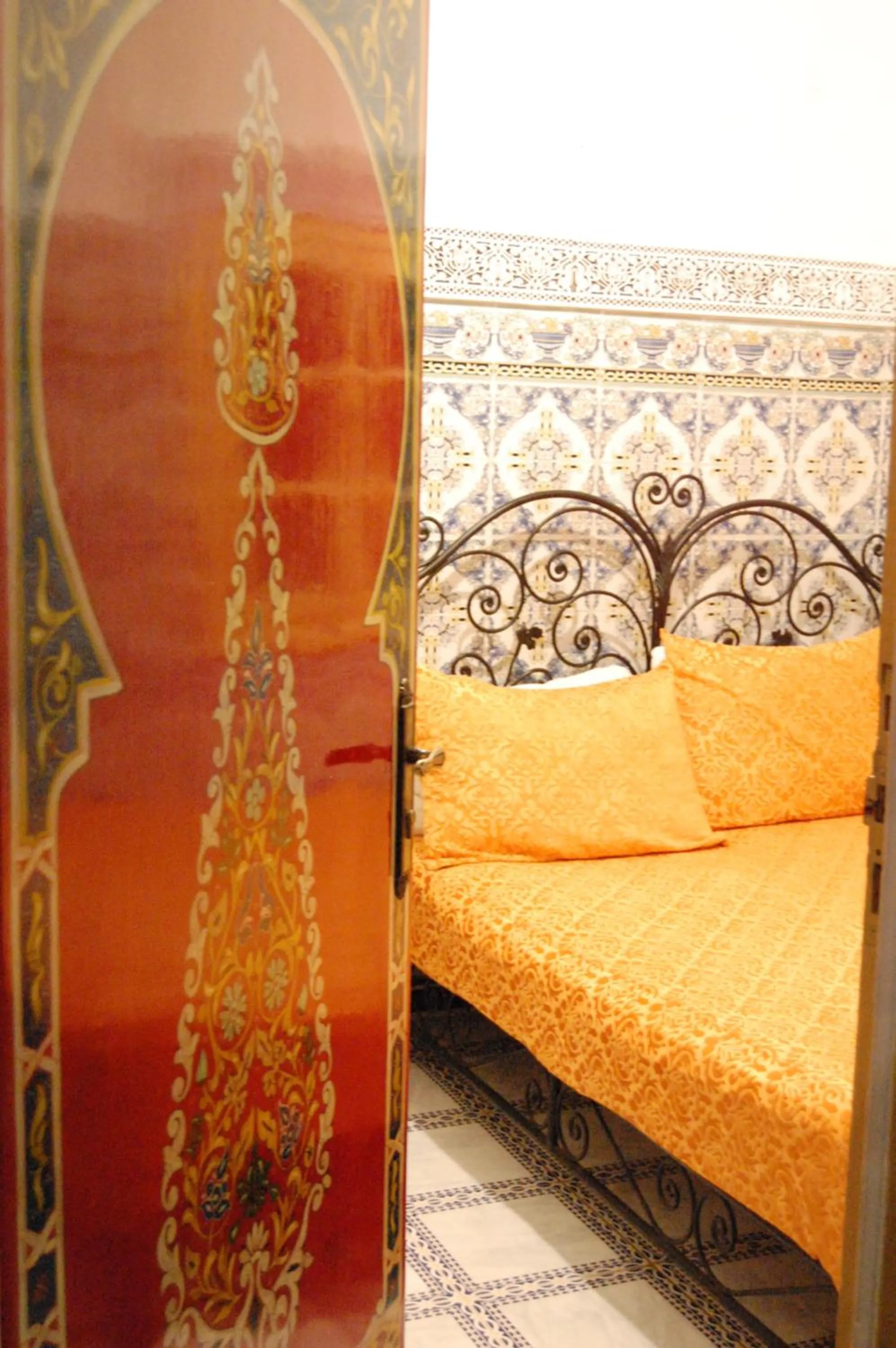 Bedroom, Bed in Sindi Sud