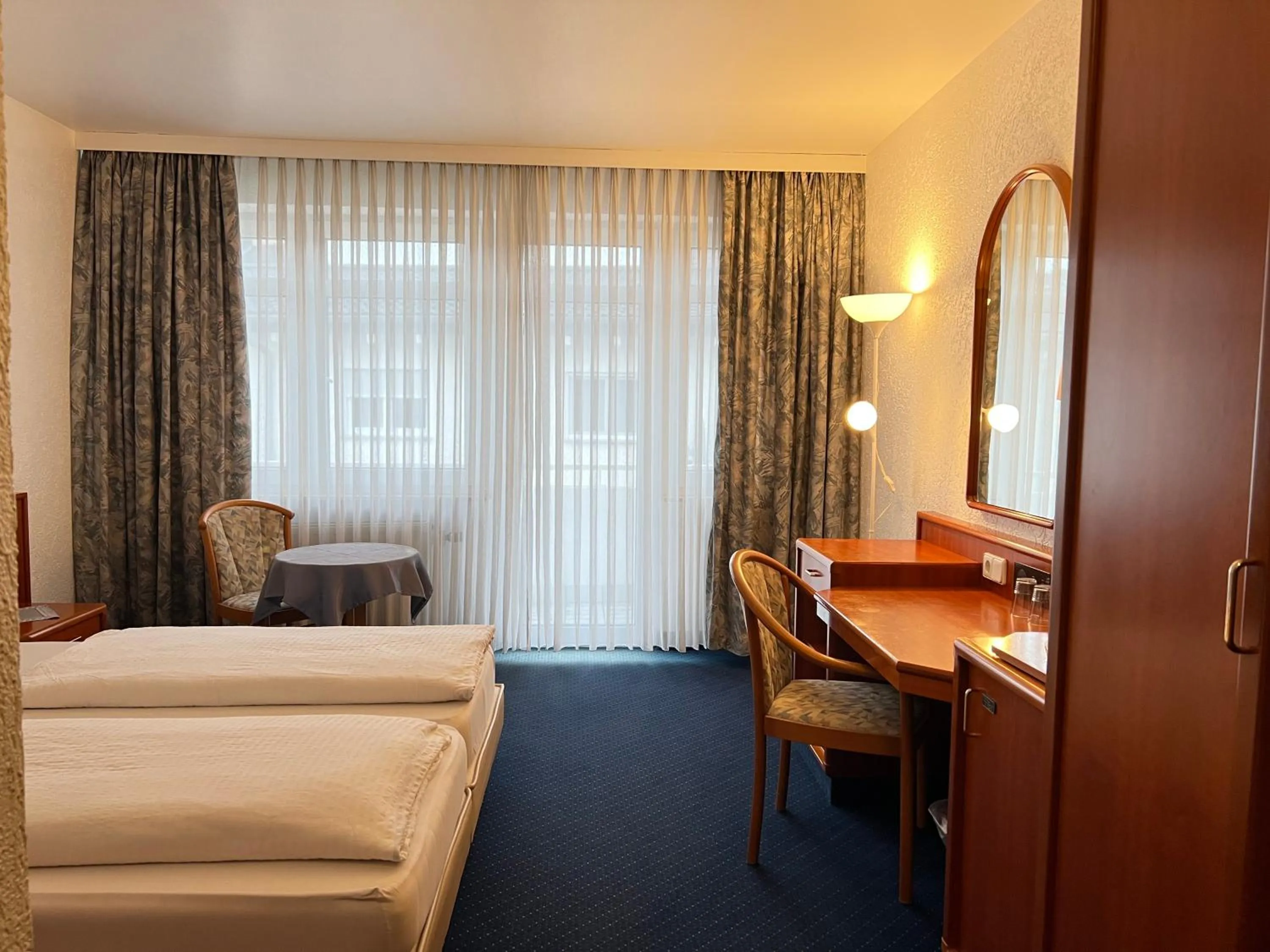 Bed in Hotel Weller Kahl am Main